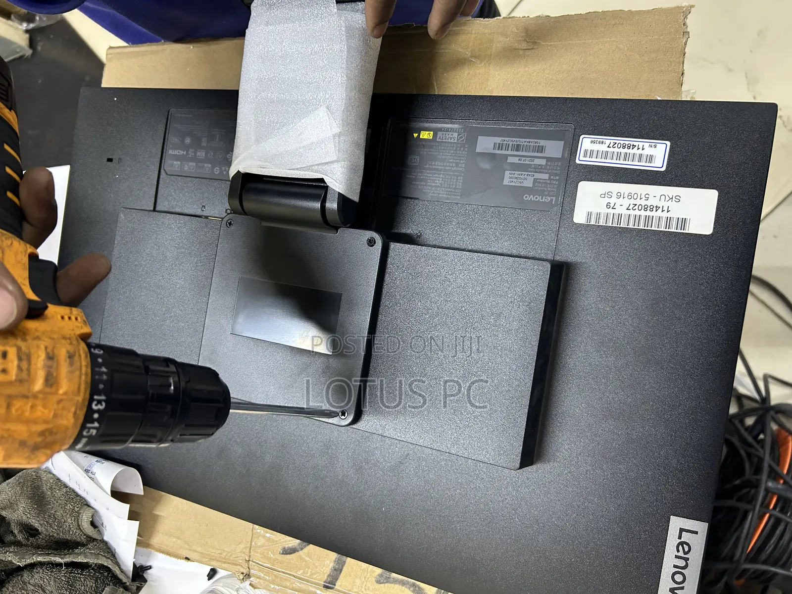 Lenovo Thinkvision C2420 Monitors 24inch