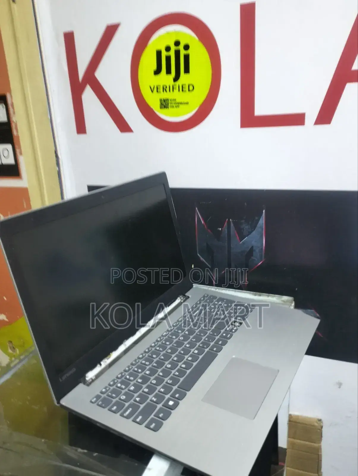Laptop Lenovo IdeaPad 320 4GB Intel Core I3 HDD 500GB