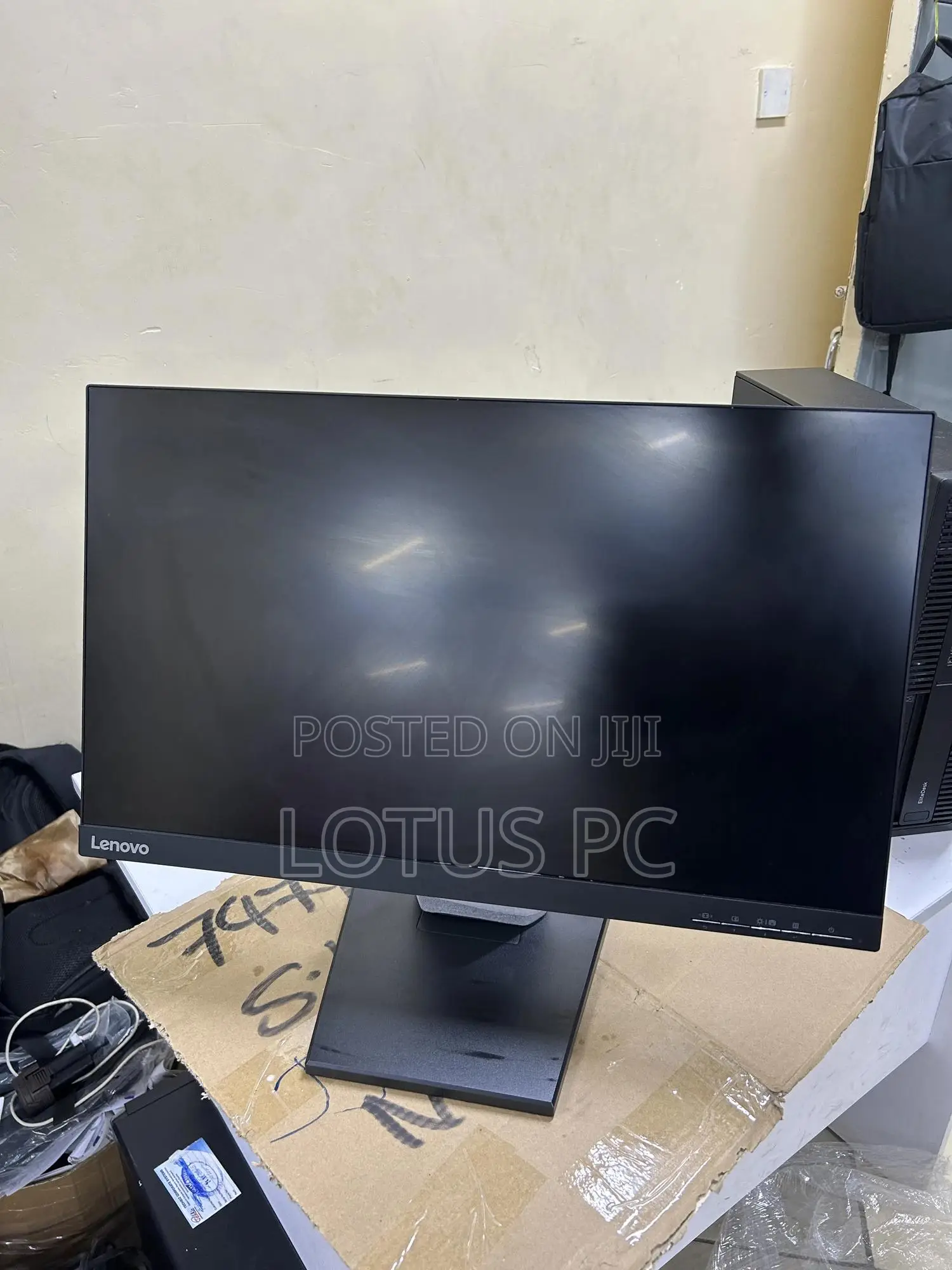 Lenovo Thinkvision C2420 Monitors 24inch