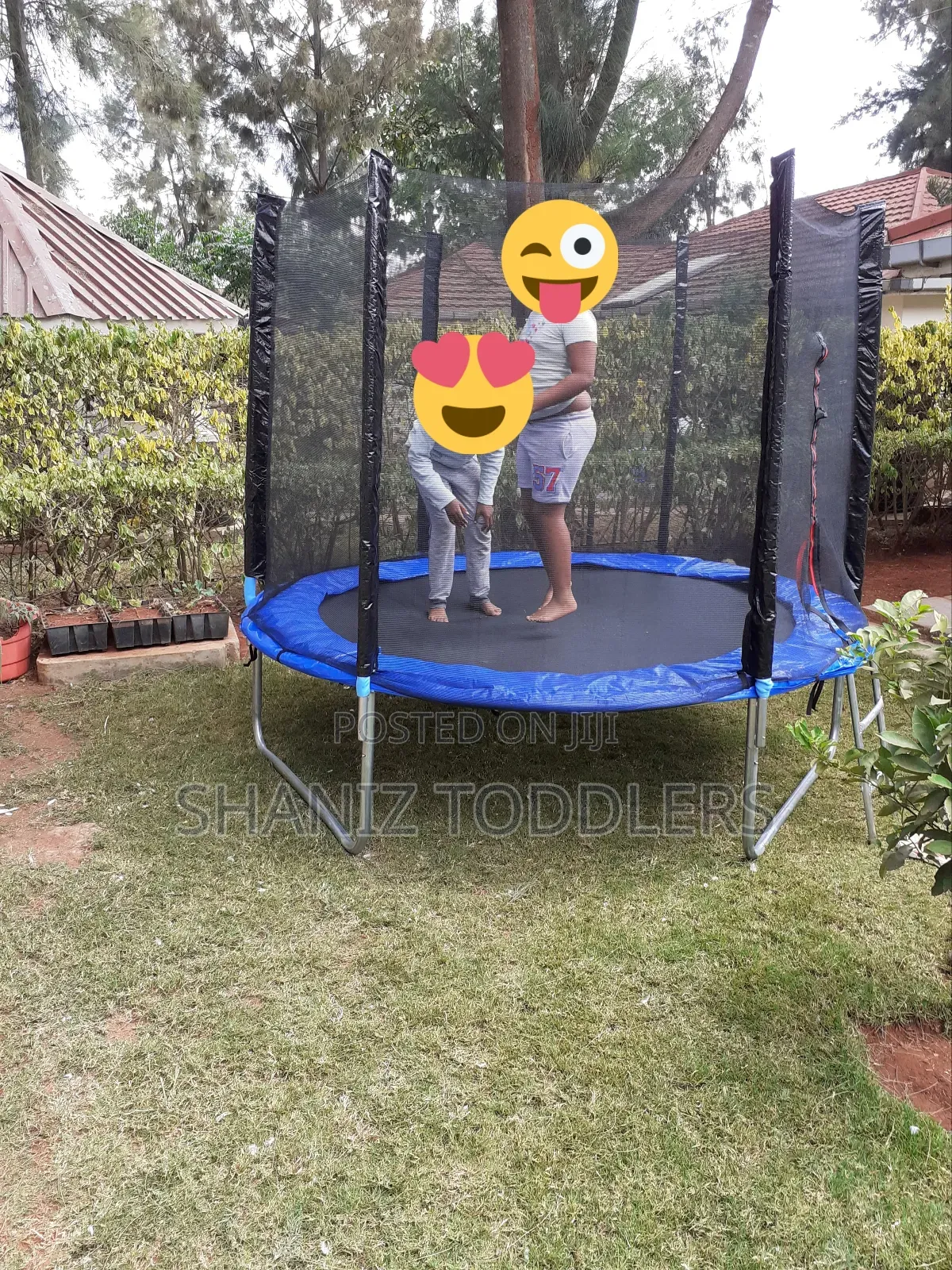 8ft Enclosed Outdoor Trampoline