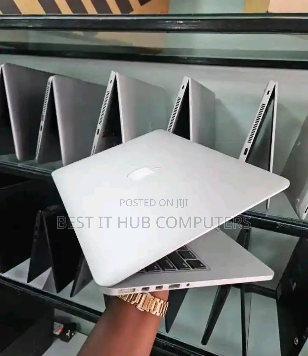 Laptop Apple MacBook Pro 2013 4GB Intel Core i5 SSD 256GB