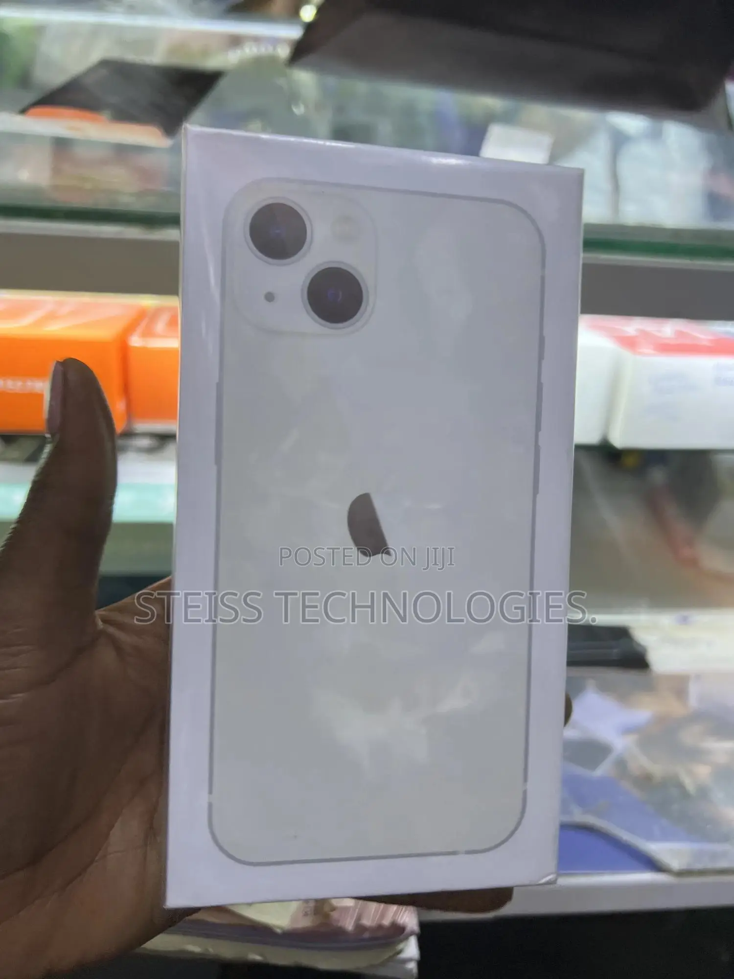 New Apple iPhone 13 128 GB White