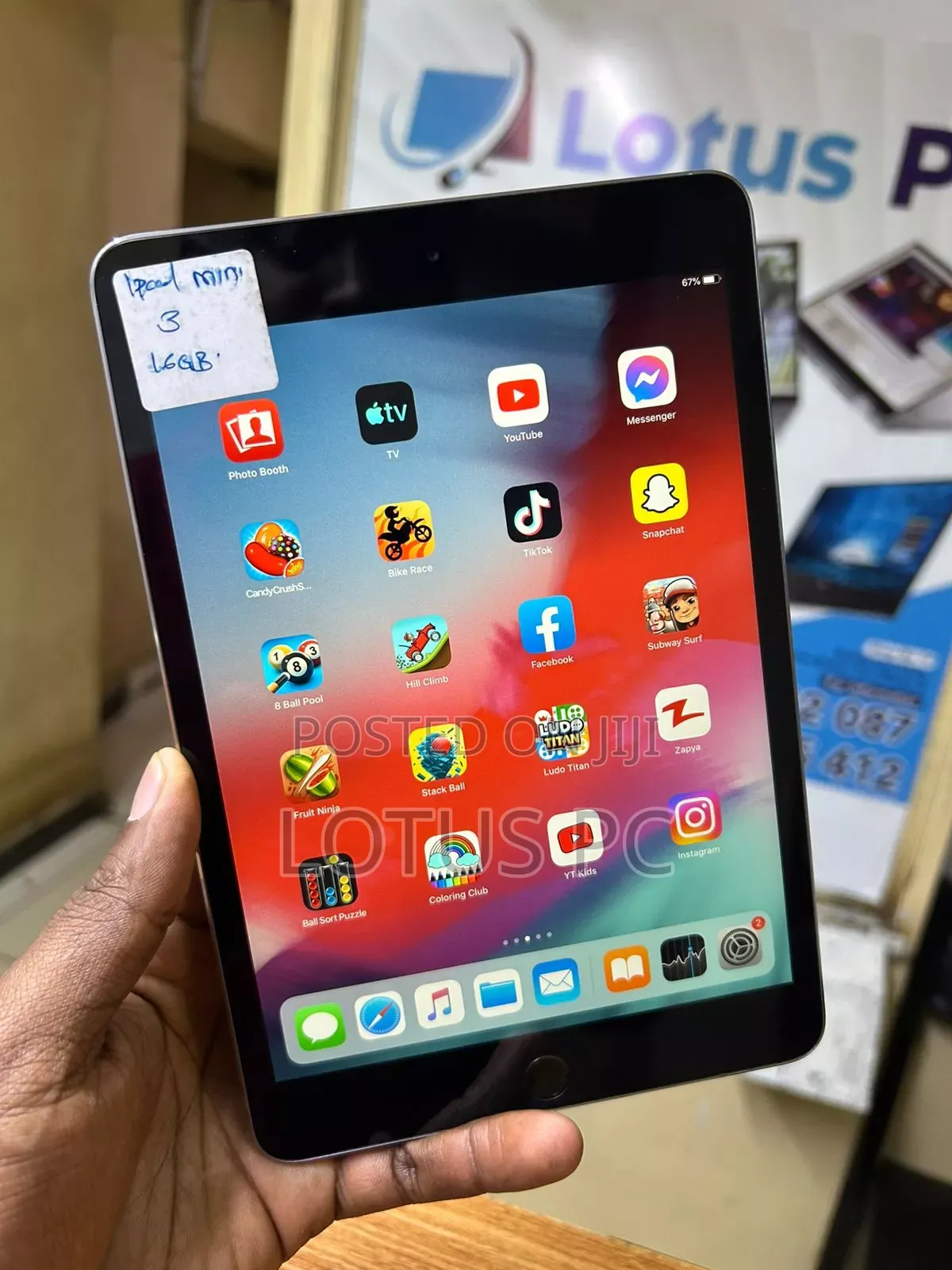 Apple iPad mini 3 16 GB Gray