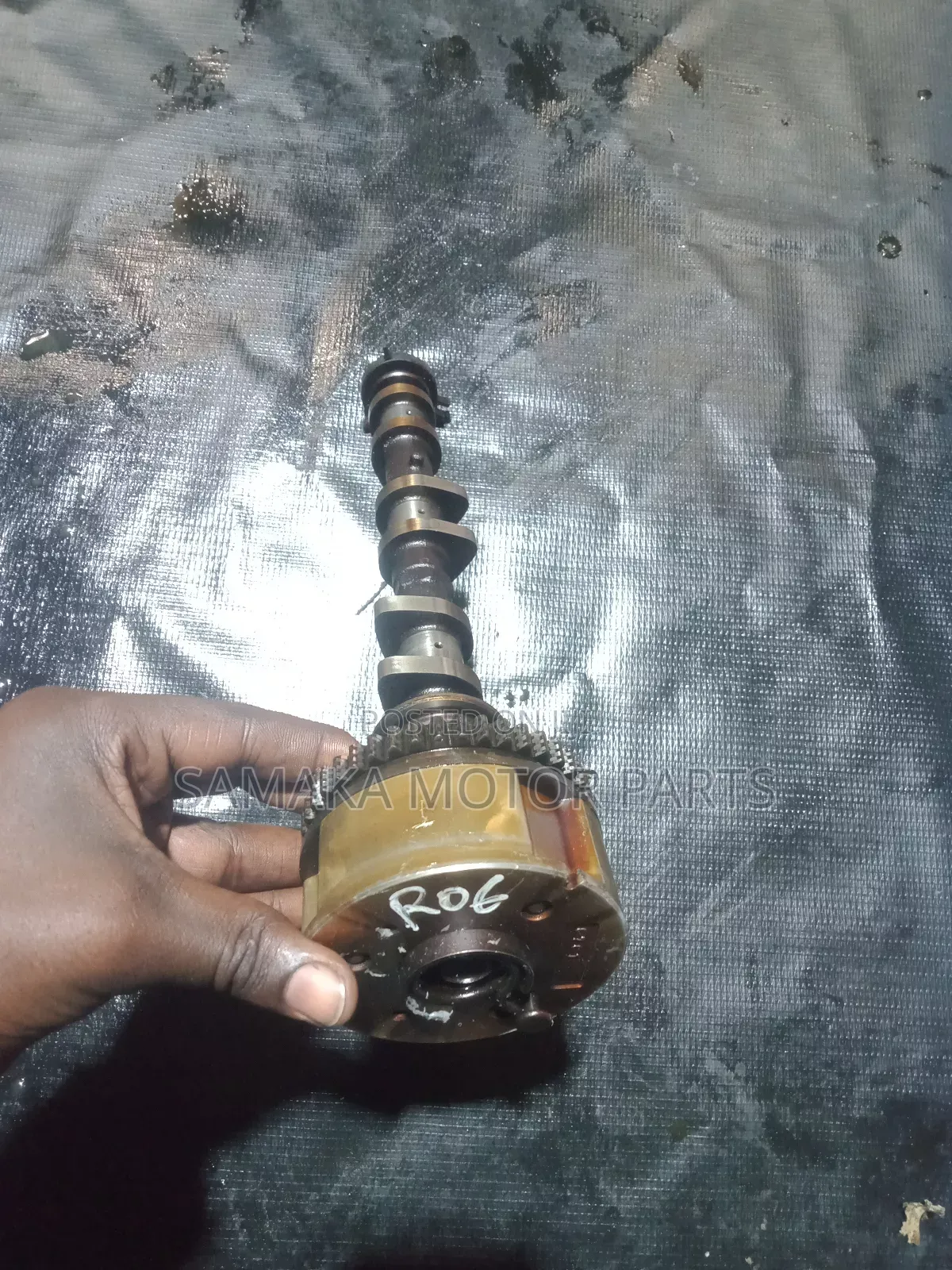 R06 Cam Shaft