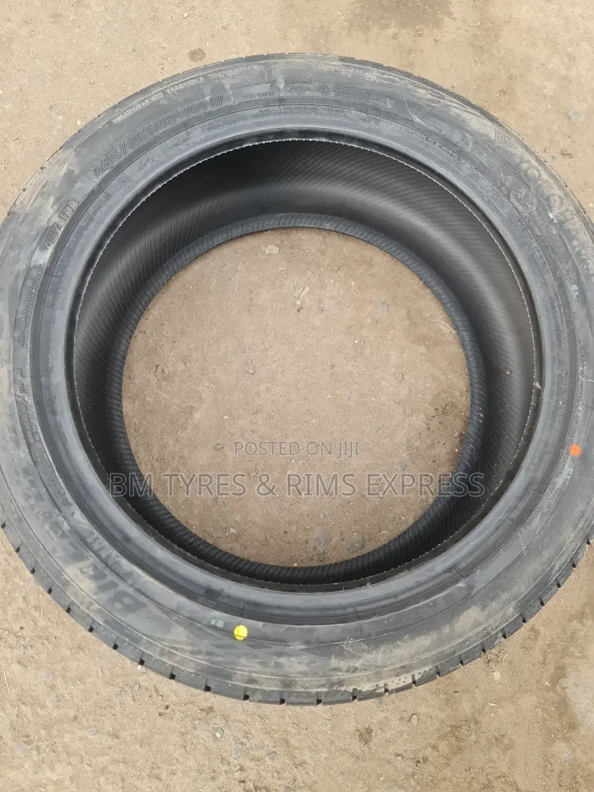 245 /45 R18 Yokohama Tyres (Japan) Blueath.