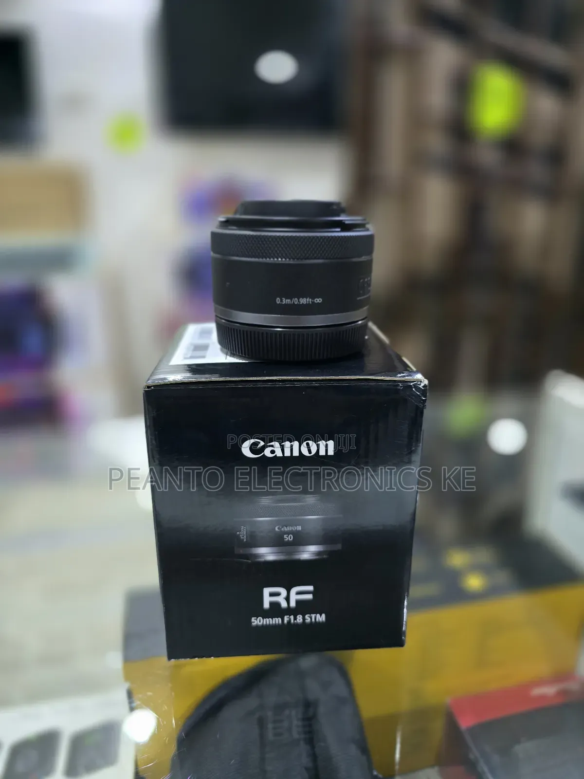 Canon Rf 50mm F/1.8 STM Lens (Canon Rf)