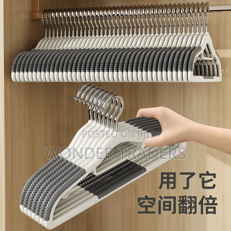 10pcs Household Hangers