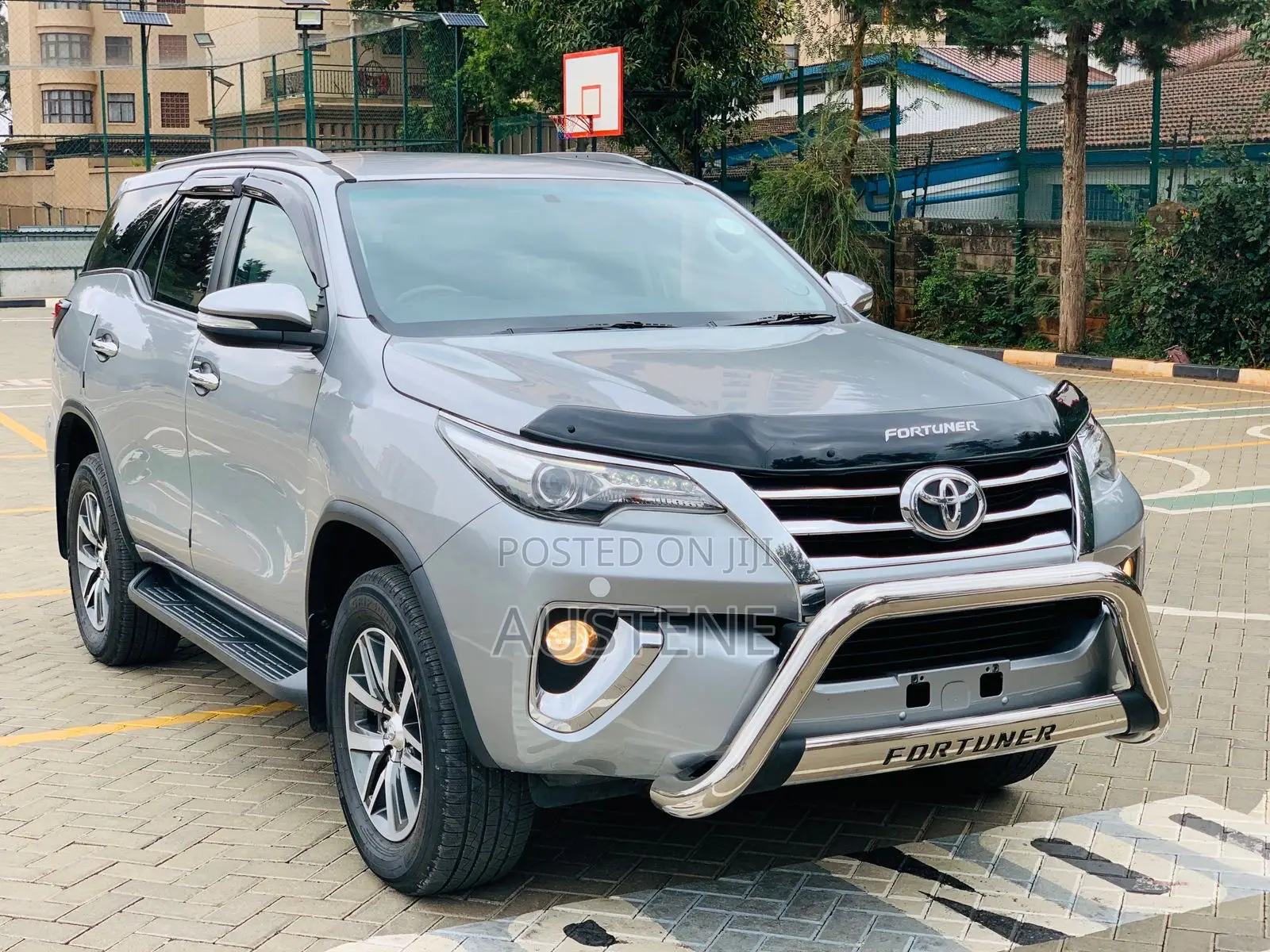 Toyota Fortuner 2.8 D AWD 2018 Silver
