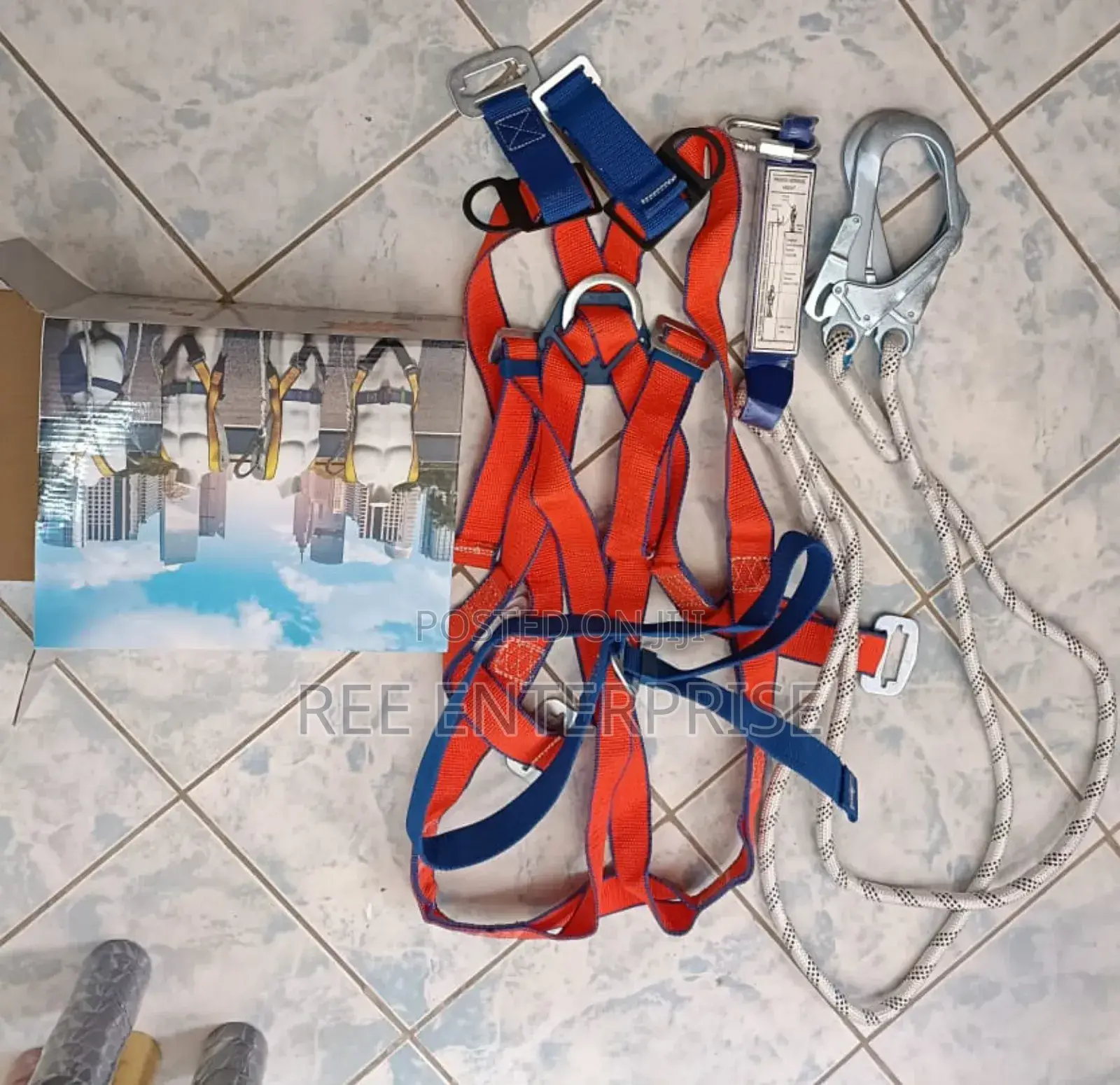 Brand New Fullbody Harness With Back Support