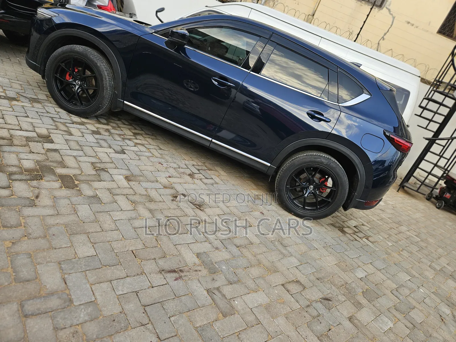 Mazda CX-5 2018 Blue