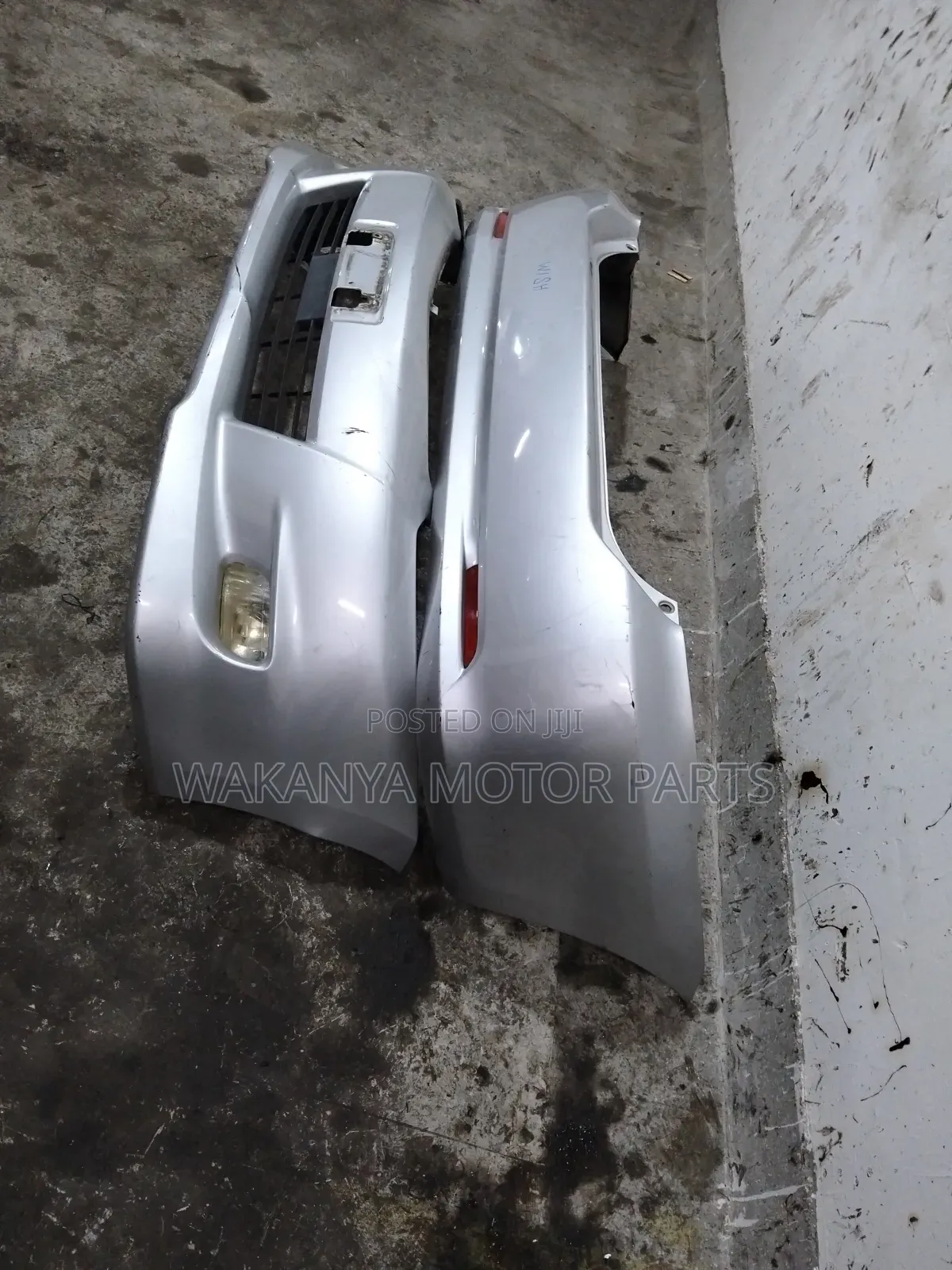Toyota Wish 2005/2008 Front and Rear Bumper Combined,
