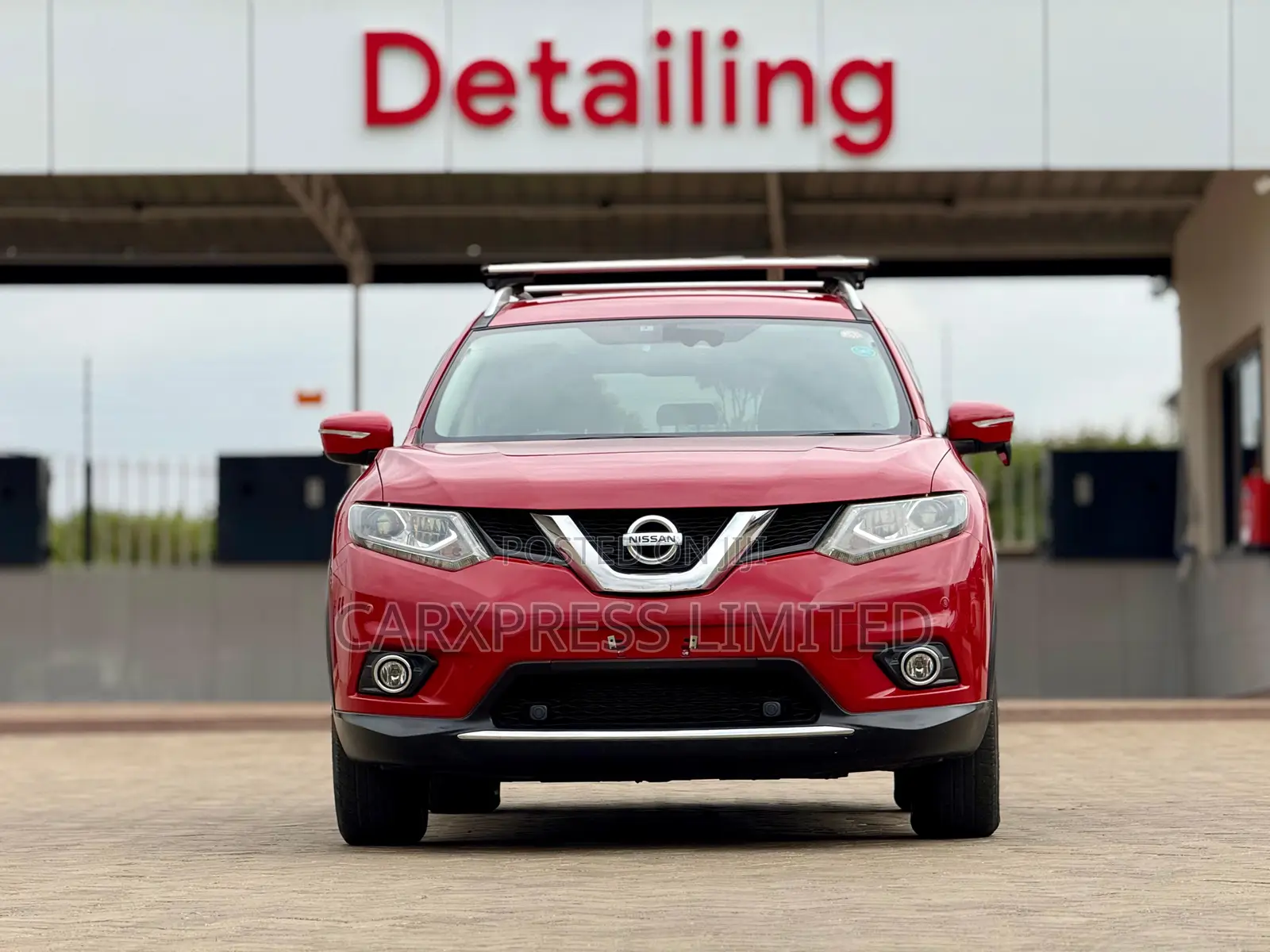 Nissan X-Trail 2016 Red