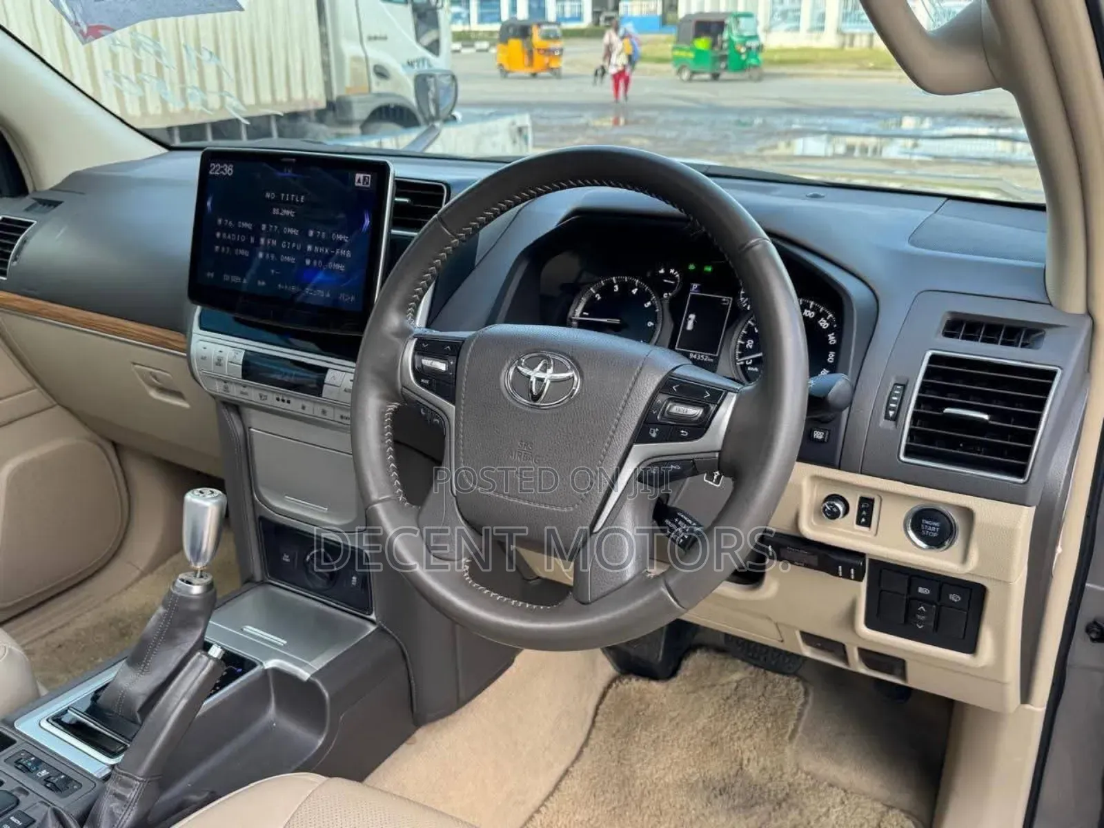 Toyota Land Cruiser Prado 2.7 2019 Gold