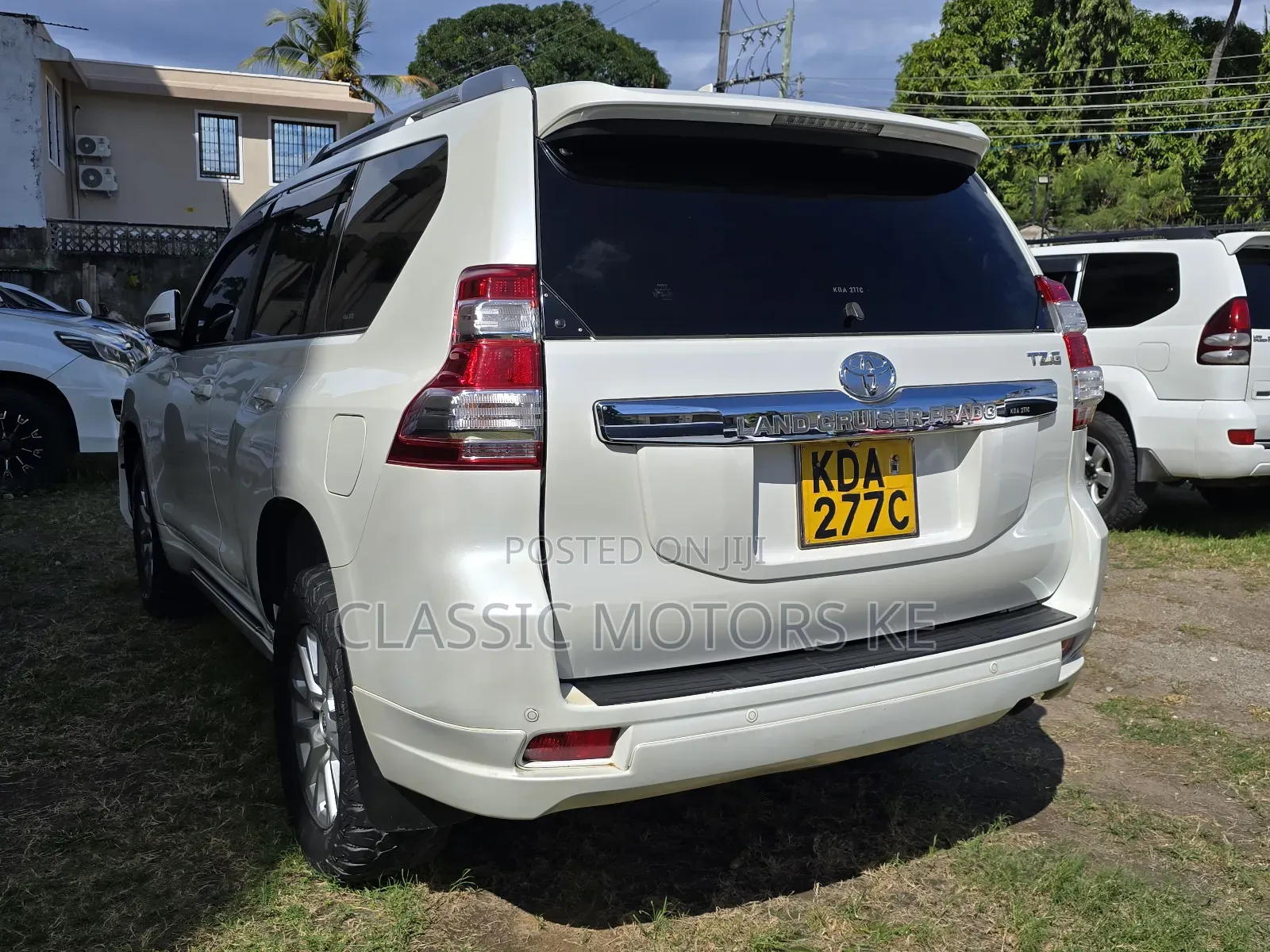 Toyota Land Cruiser Prado 2.8 D-4D 2016 White