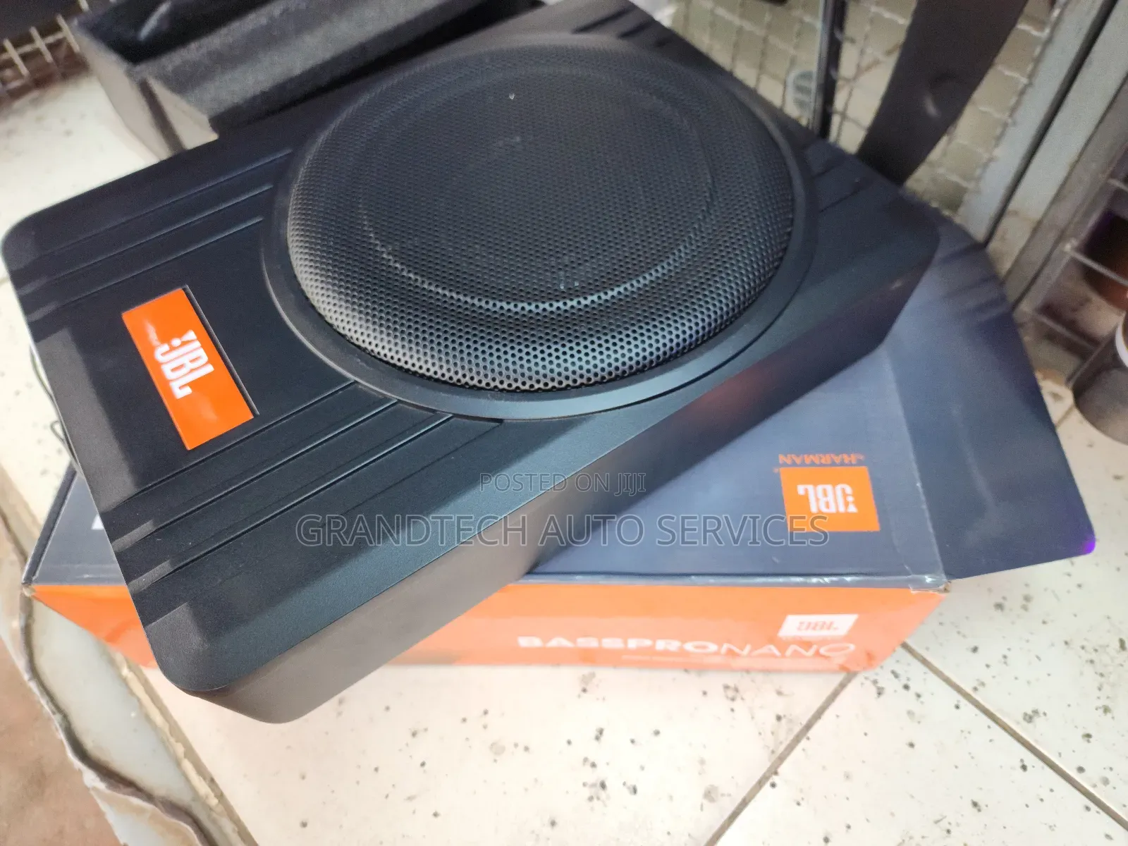 Jbl 2800w  Underseat Speaker By Harman