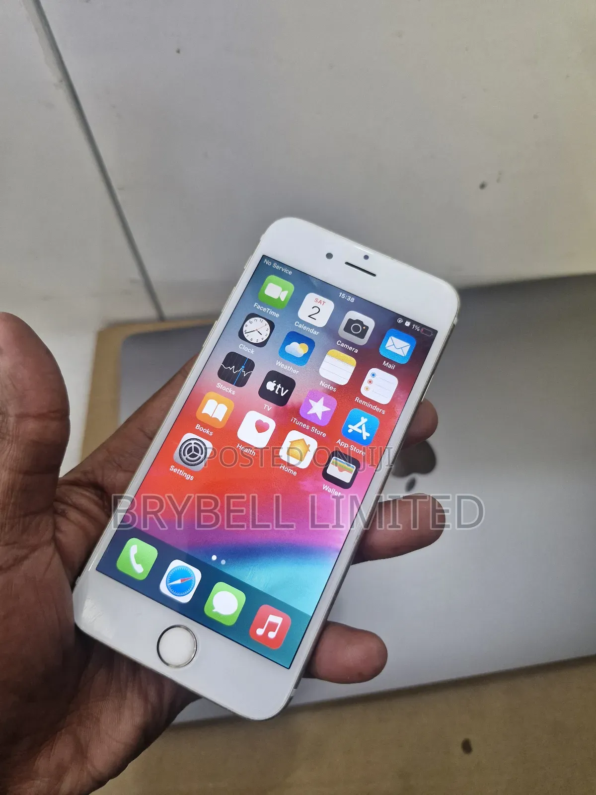 Apple iPhone 6s 64 GB Gold