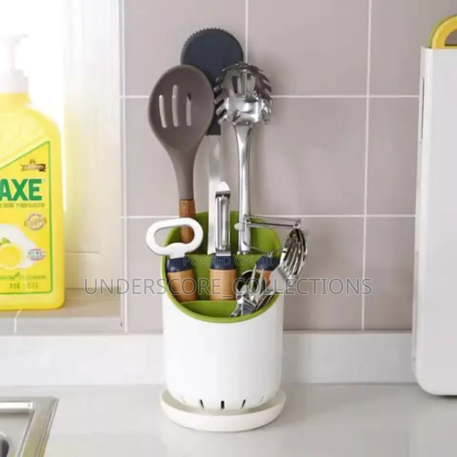 Cutlery Drainer and Organizer With Safe Knife Slot