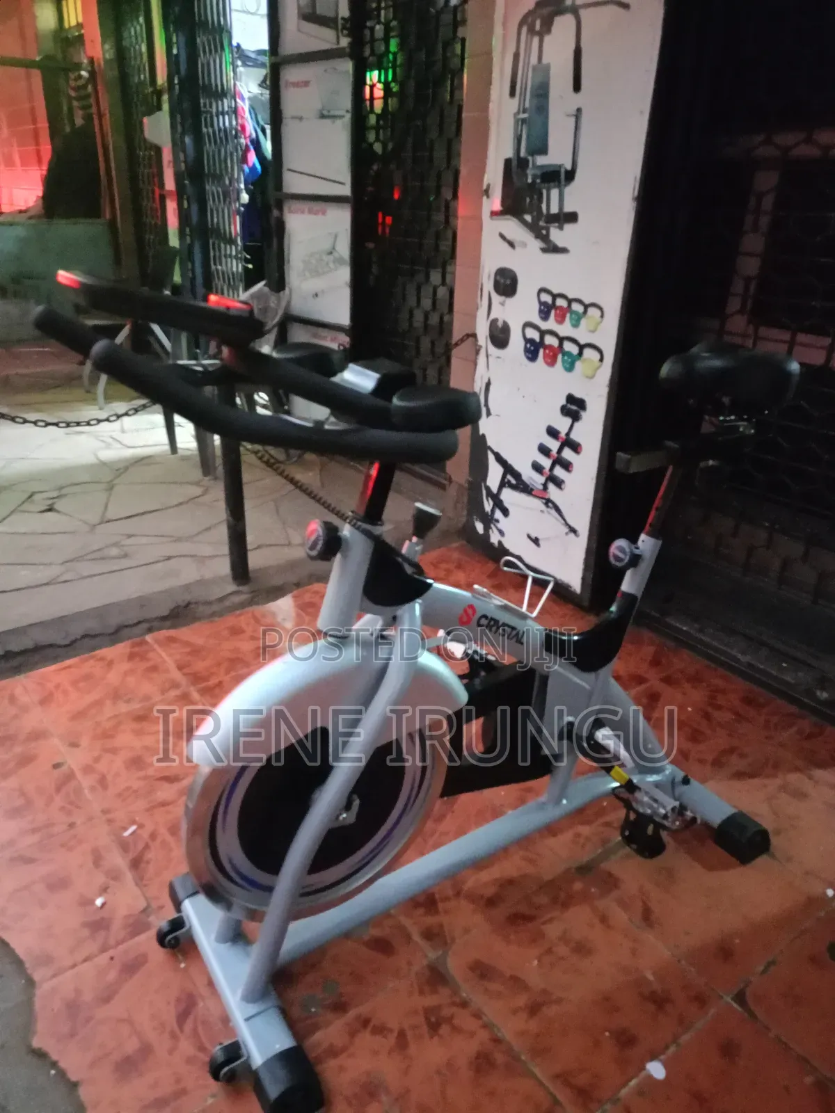 Exercise Spin Bikes 18kgs Wheel// Gym Bike