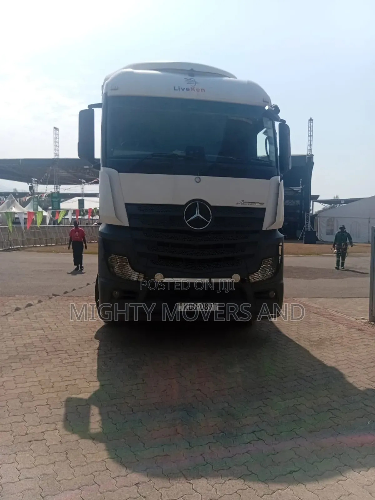 Trailers for Jobs Are Readily Accessible