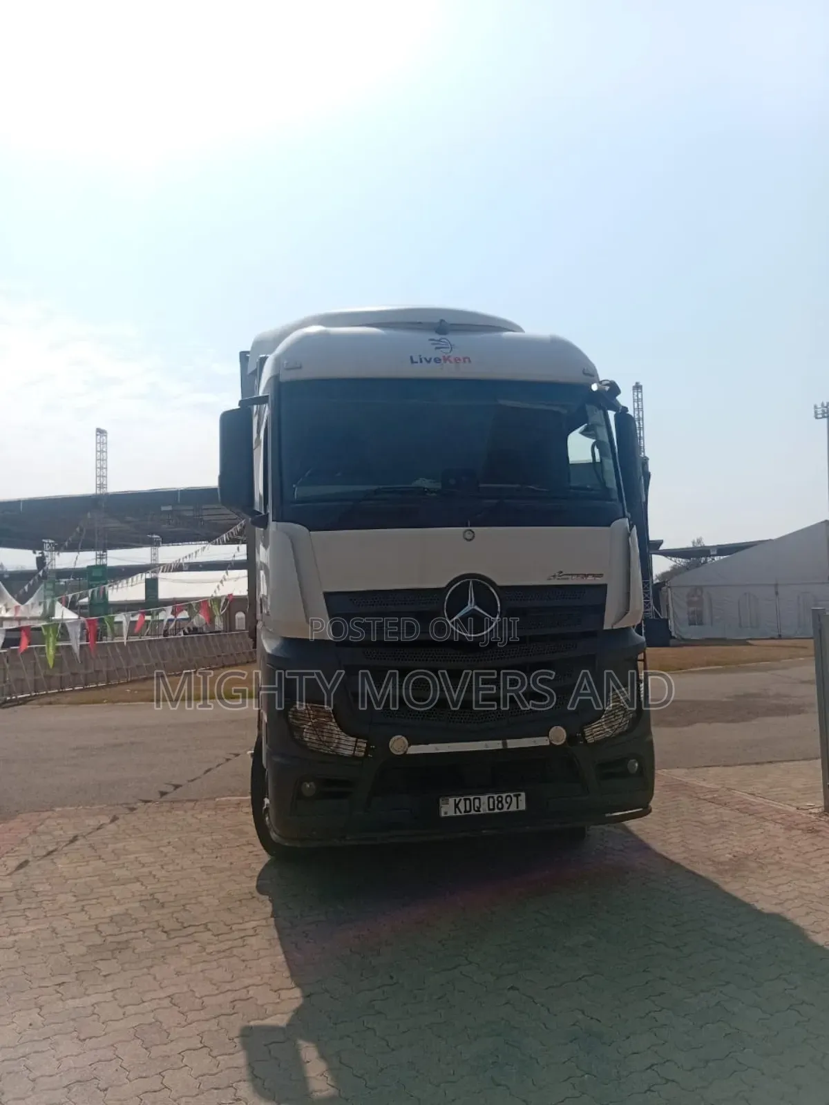 Trailers for Jobs Are Readily Accessible