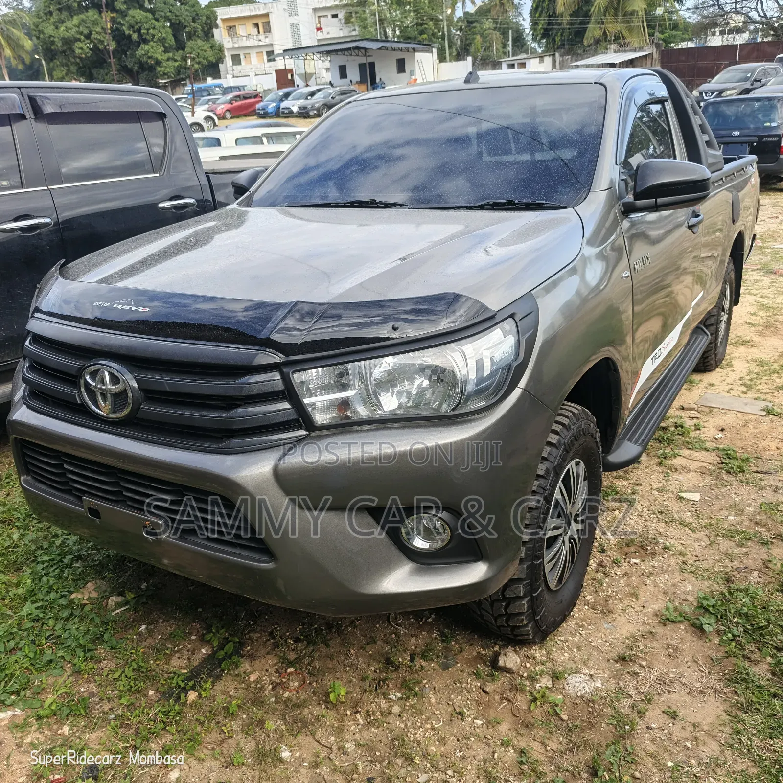 Toyota Hilux 2018 Gray