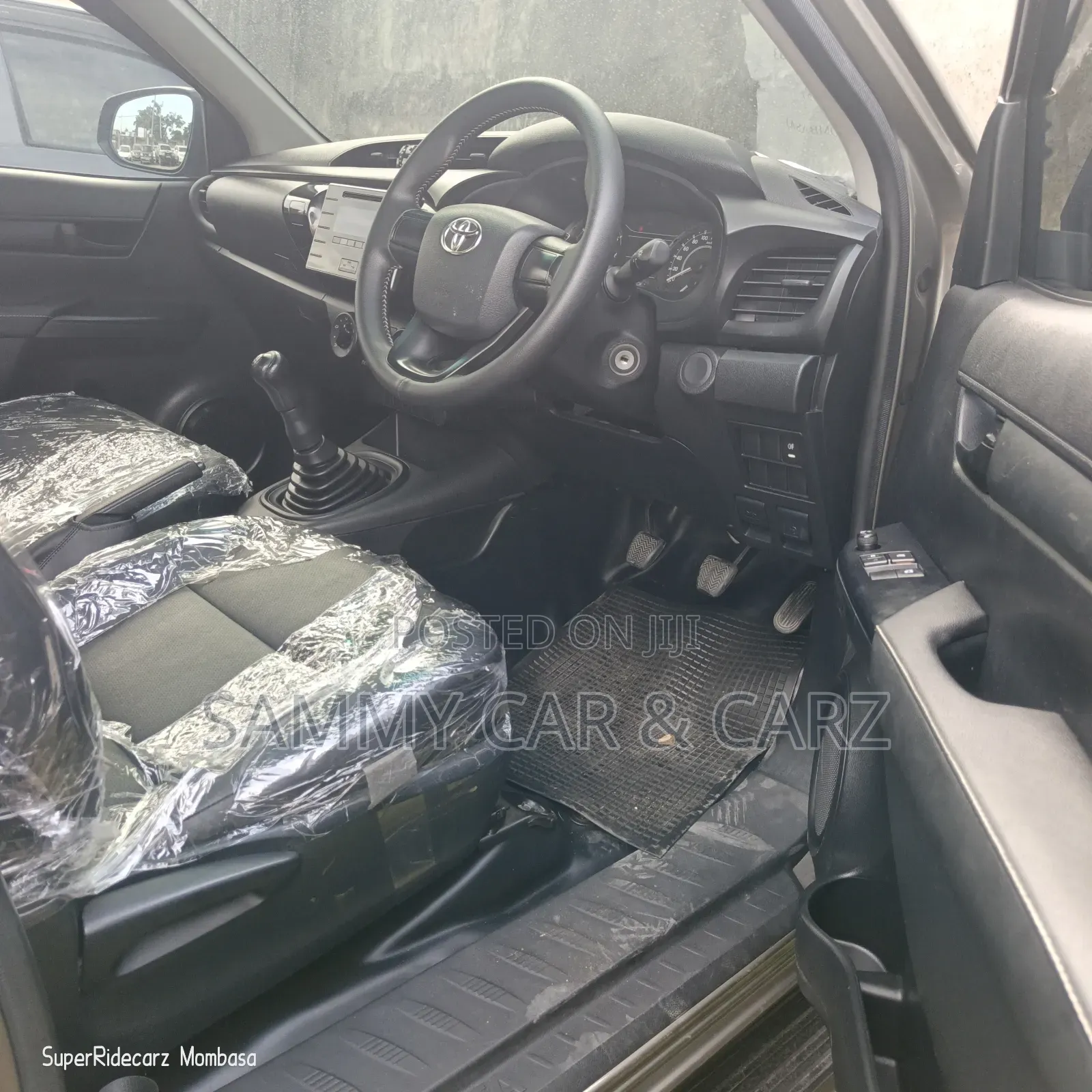 Toyota Hilux 2018 Gray