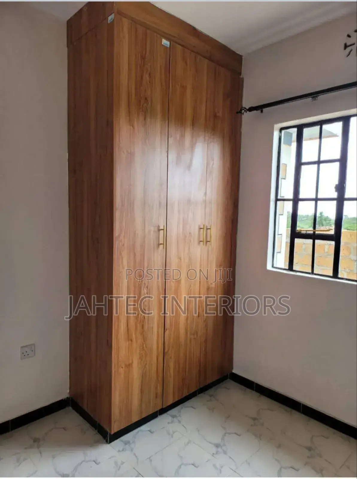 Doors and Wardrobes Instalation and Repair