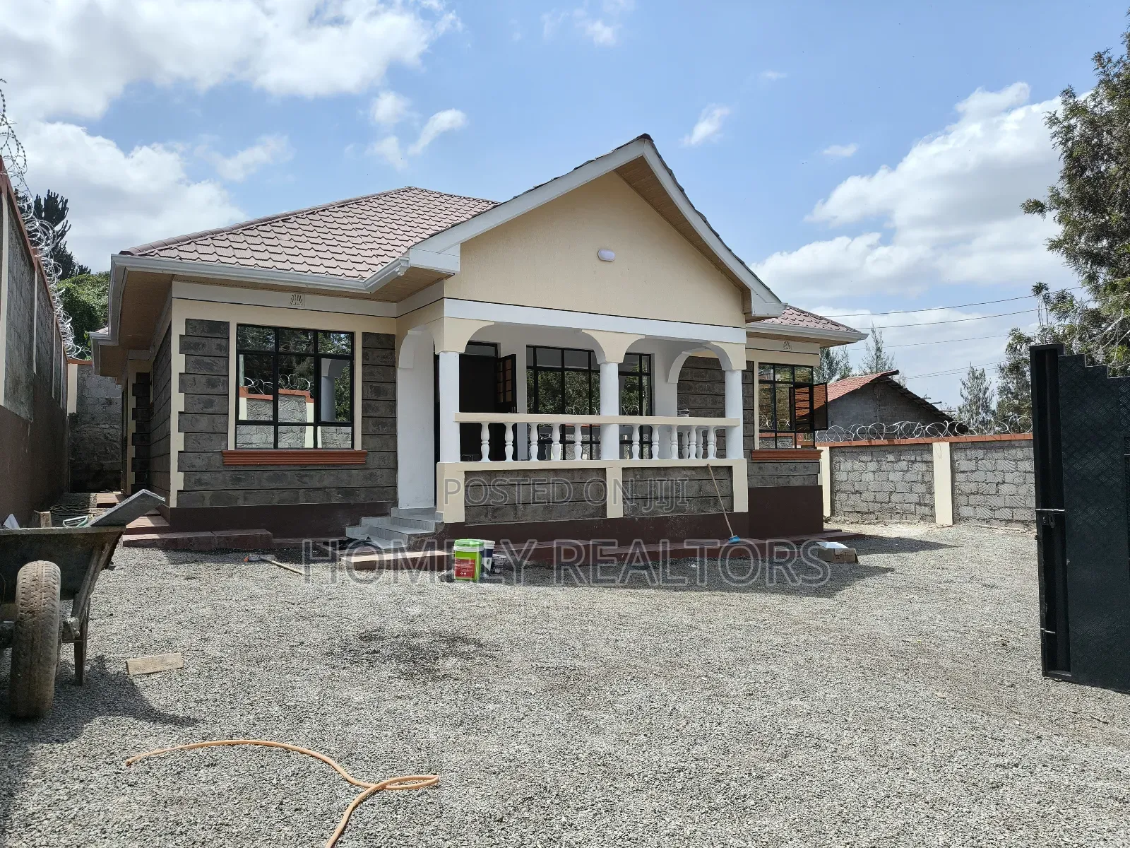 3bdrm Bungalow in Kahara Road, Ngong for sale