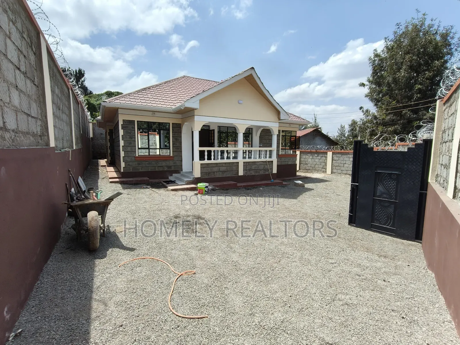 3bdrm Bungalow in Kahara Road, Ngong for sale