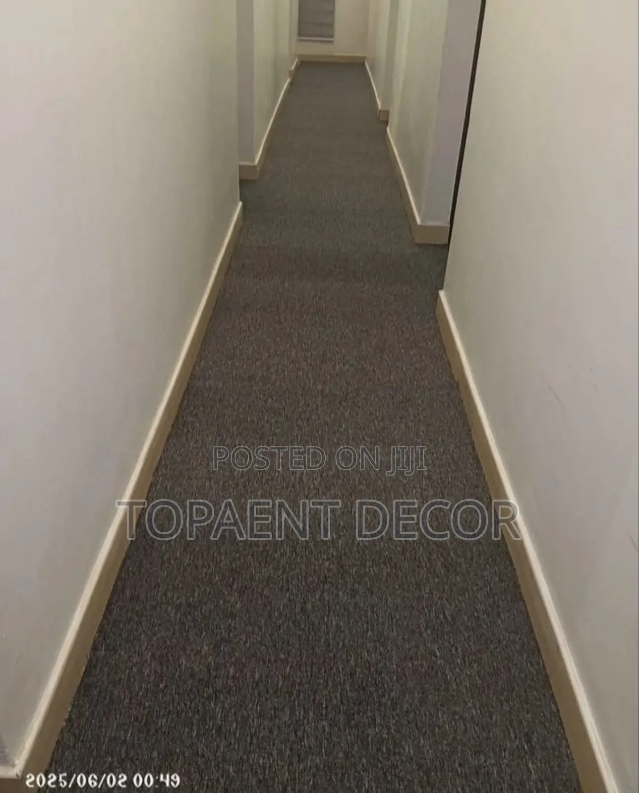 House Corridor Seamless Stylish Grey Wall to Wall Carpets