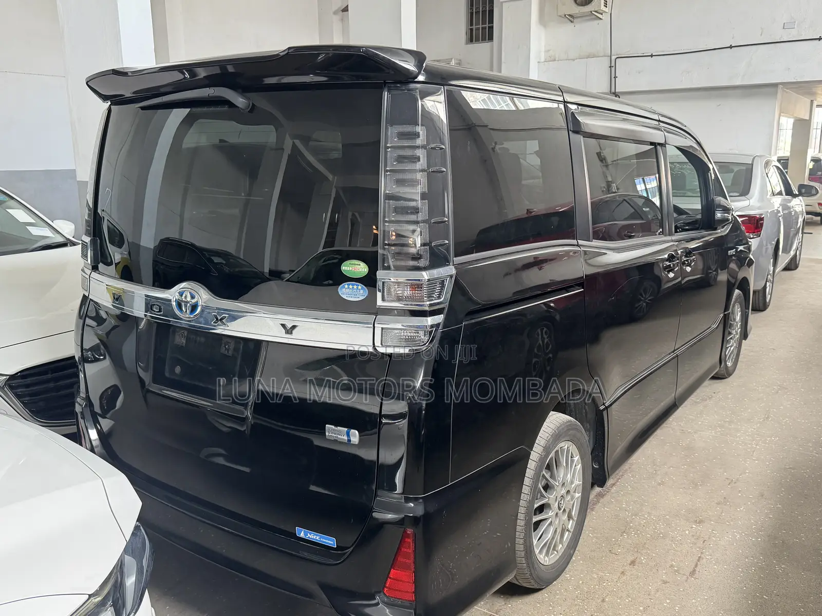 Toyota Noah 2.0 AWD (7 Seater) 2019 Black