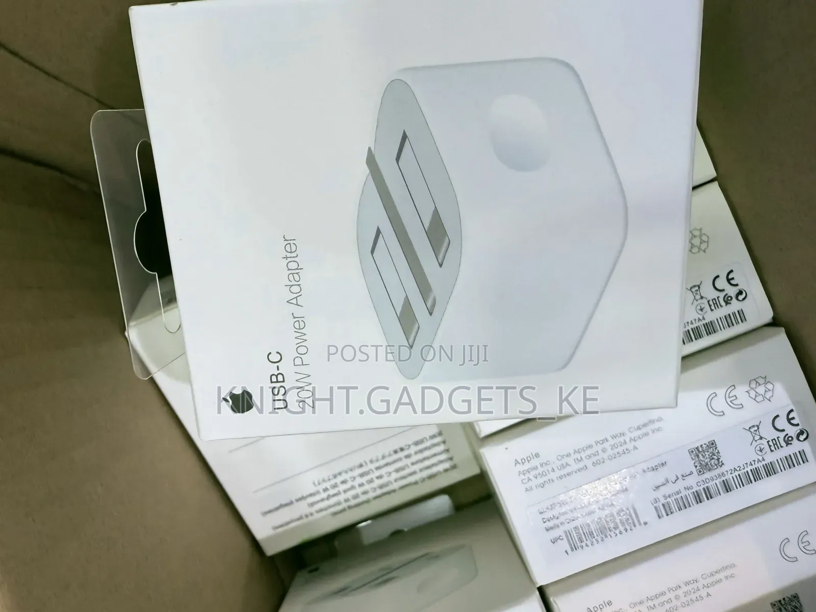 20watts Usb C Power Adapter With Folding Pins