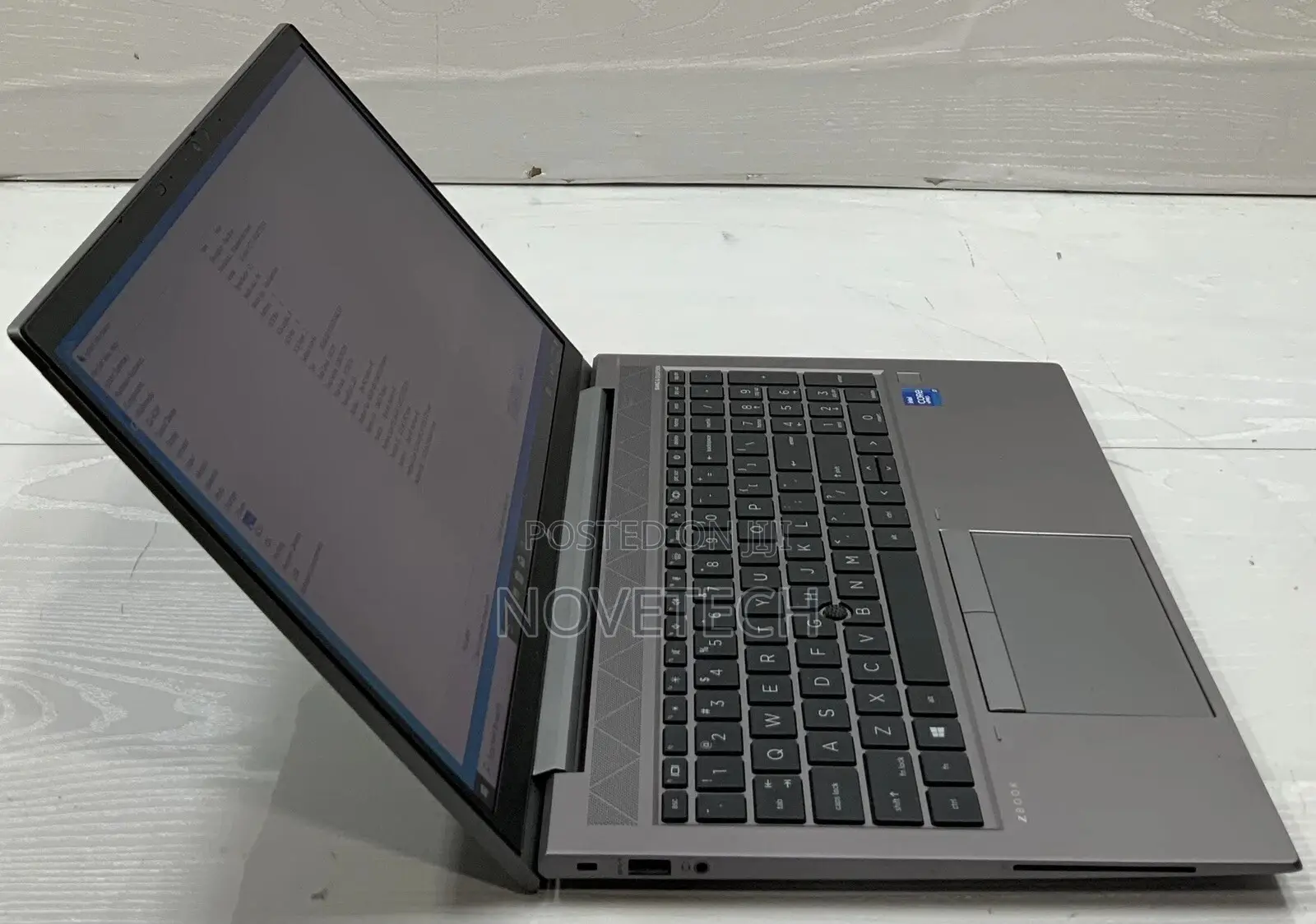 Laptop HP ZBook Firefly G8 16GB Intel Core I7 SSD 512GB