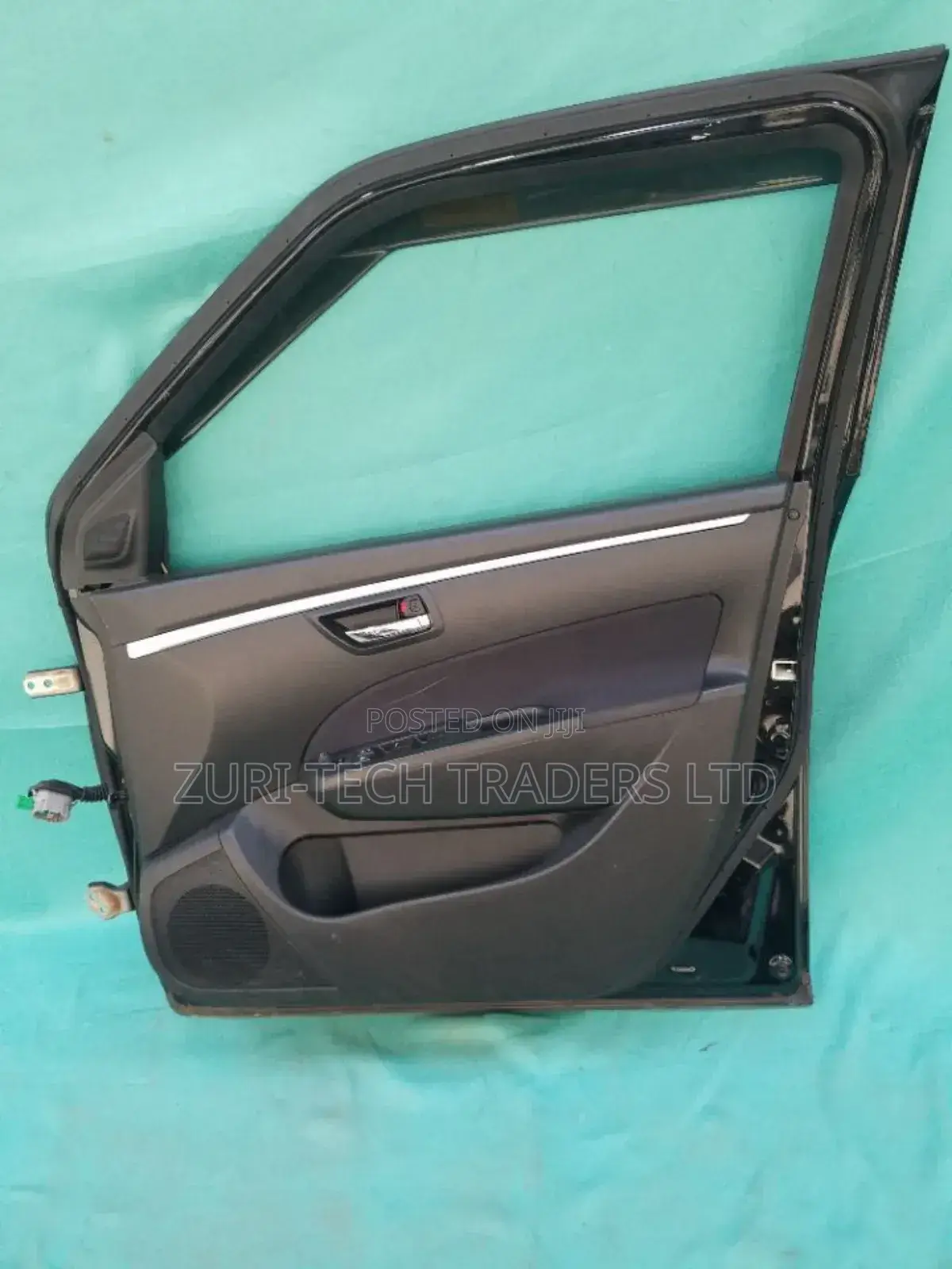 Suzuki Swift 2012 Door