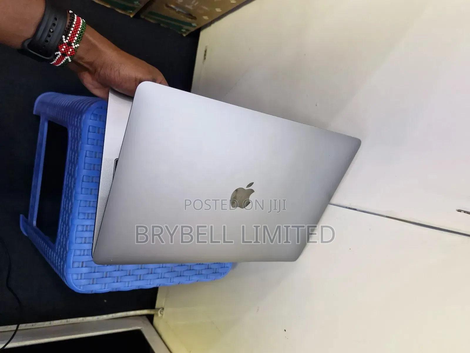 Laptop Apple MacBook 2016 8GB Intel Core I5 SSD 256GB