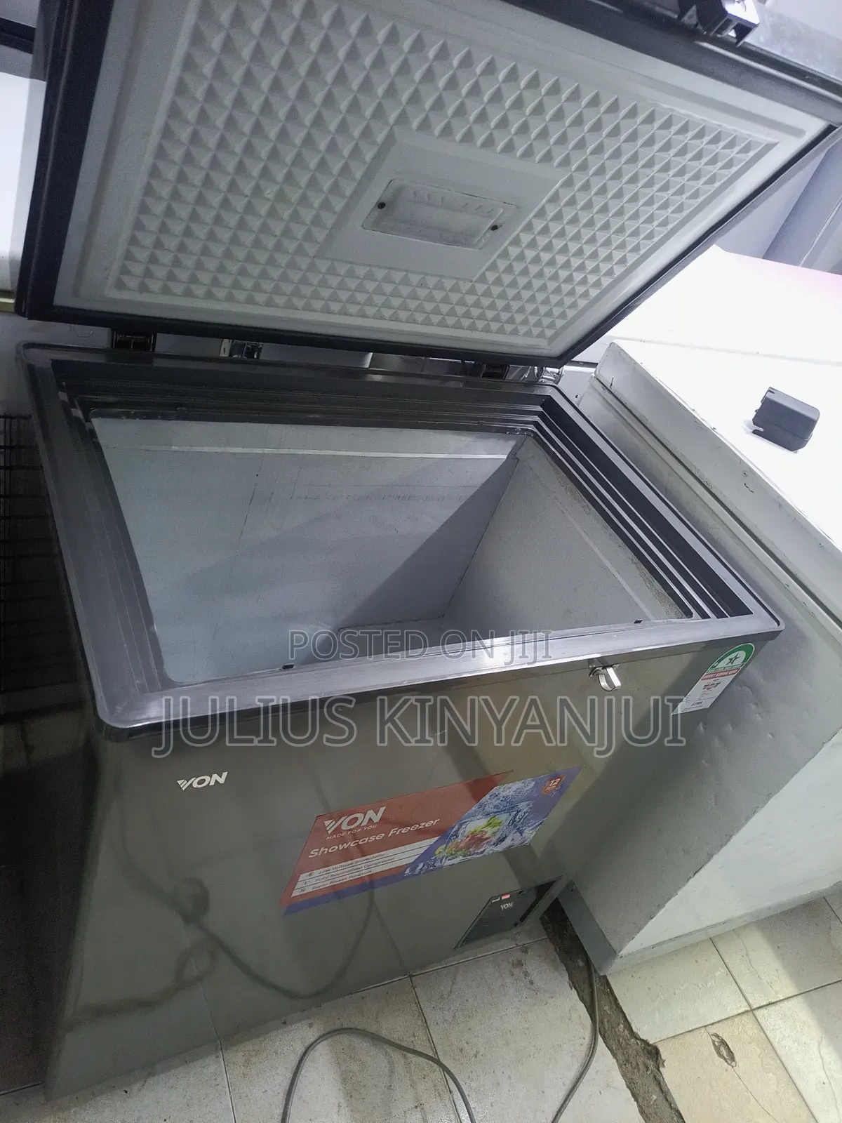 Chest Von 170l Freezer