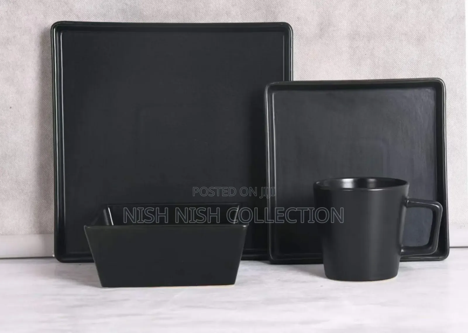 24 Pieces European Style Black Dinner Set