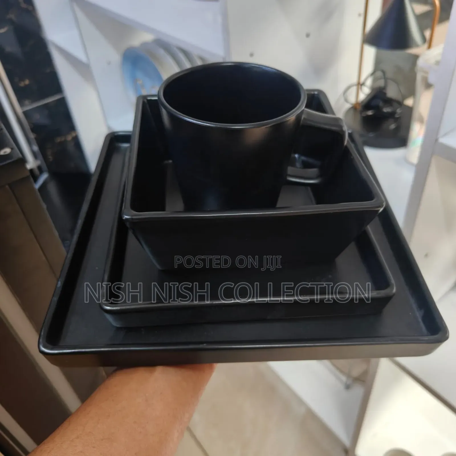 24 Pieces European Style Black Dinner Set