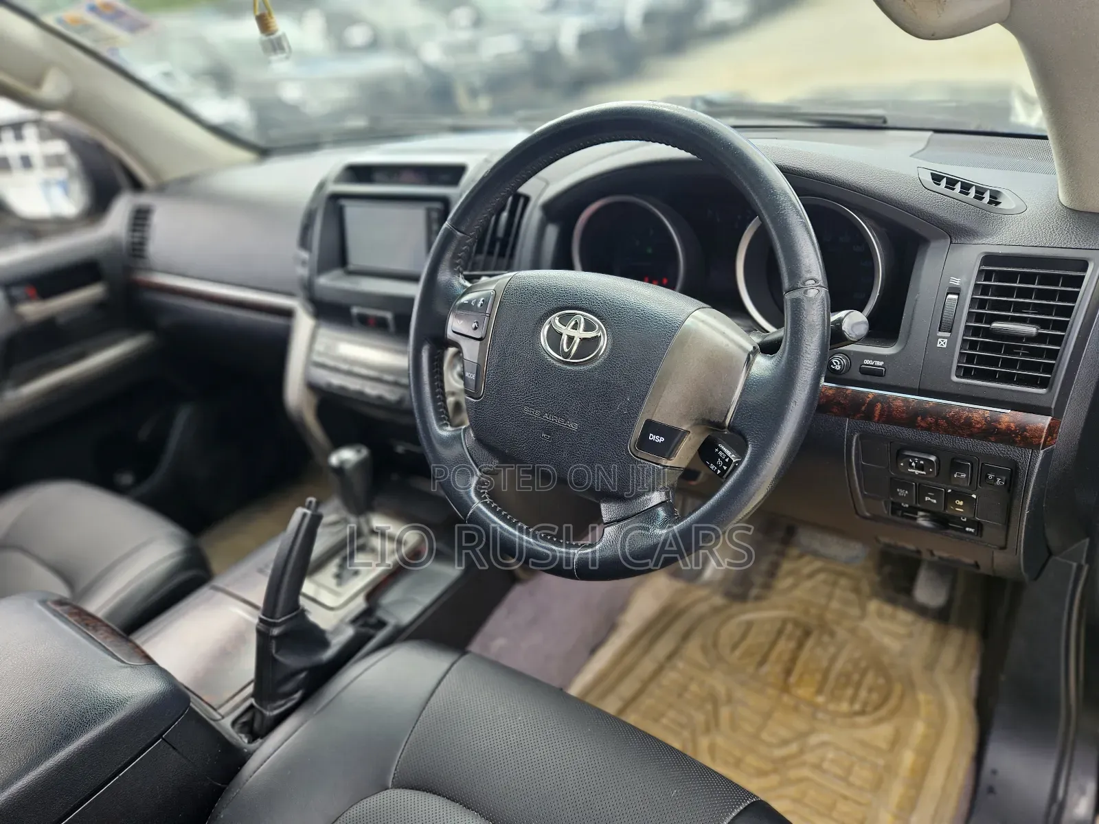 Toyota Land Cruiser 2011 Black