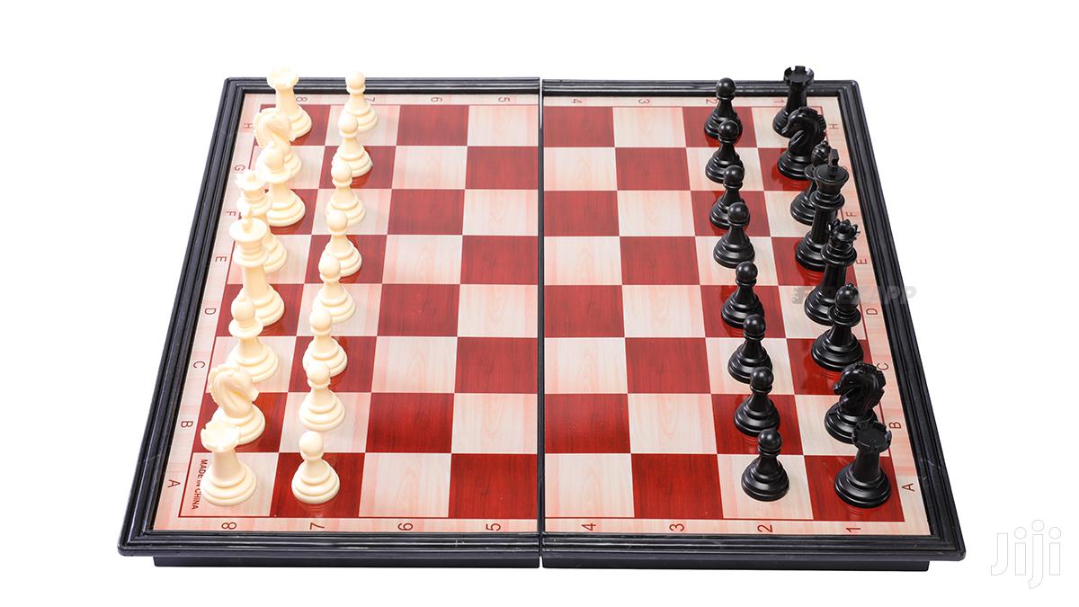 Brains Chess Game