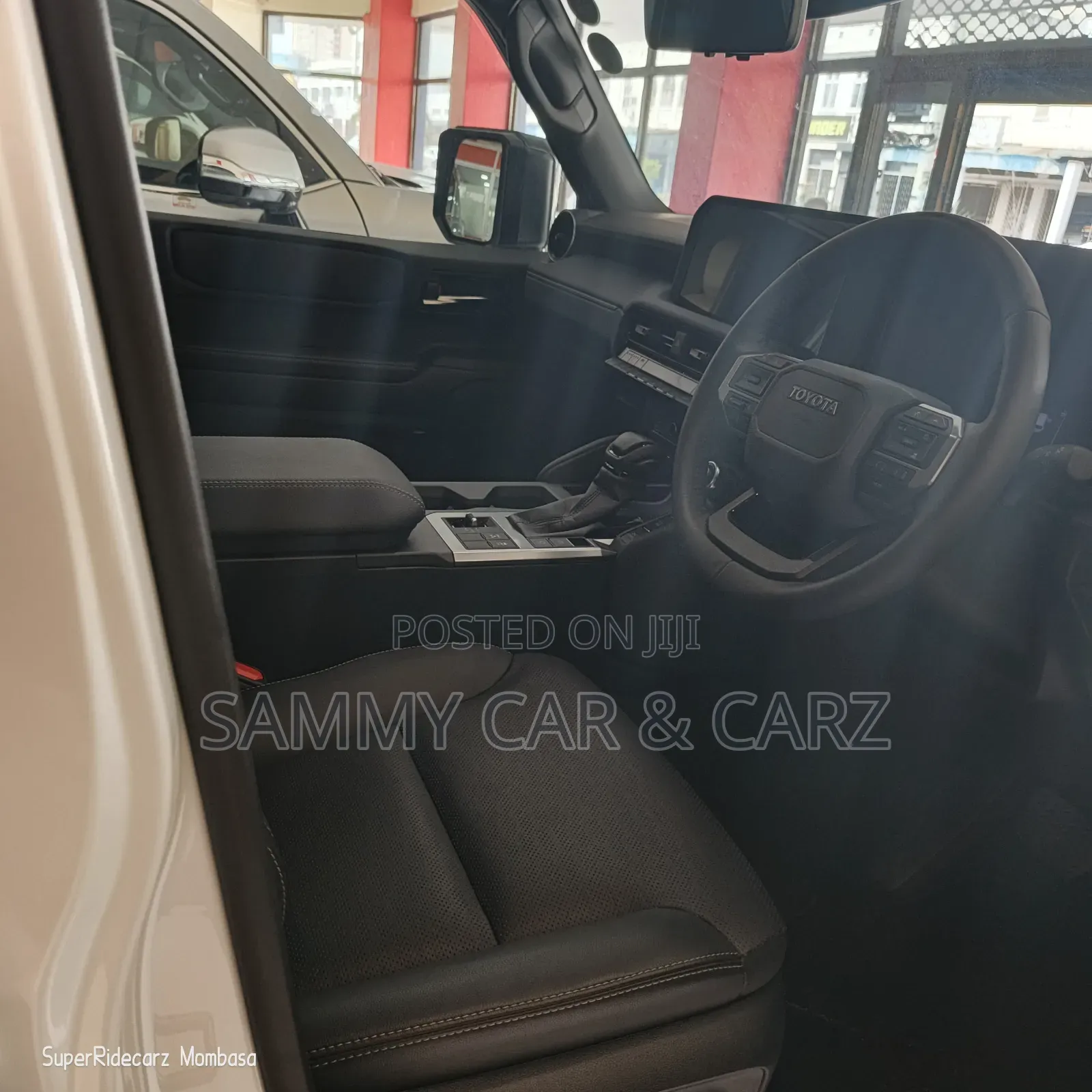 Toyota Land Cruiser 2024 White