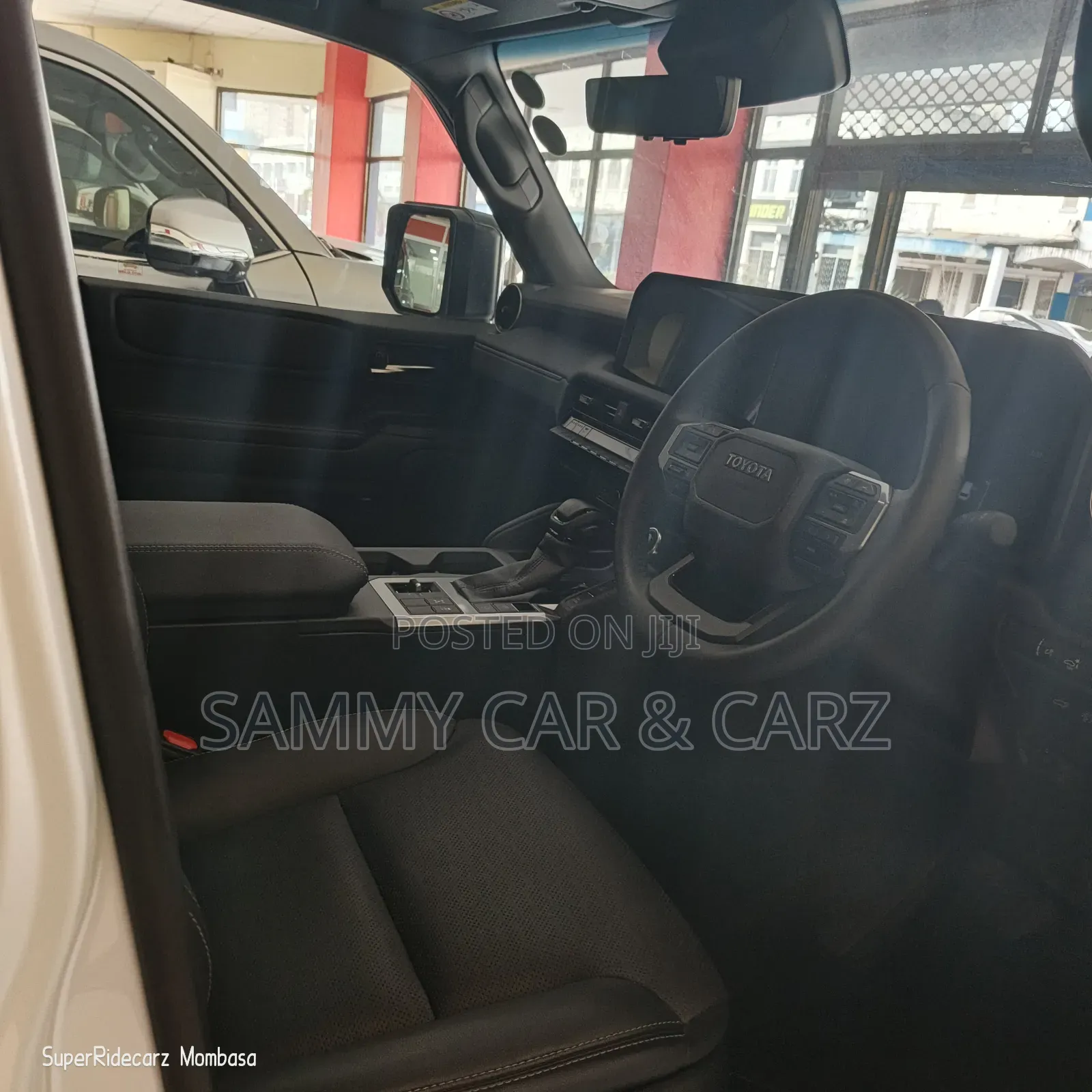 Toyota Land Cruiser 2024 White
