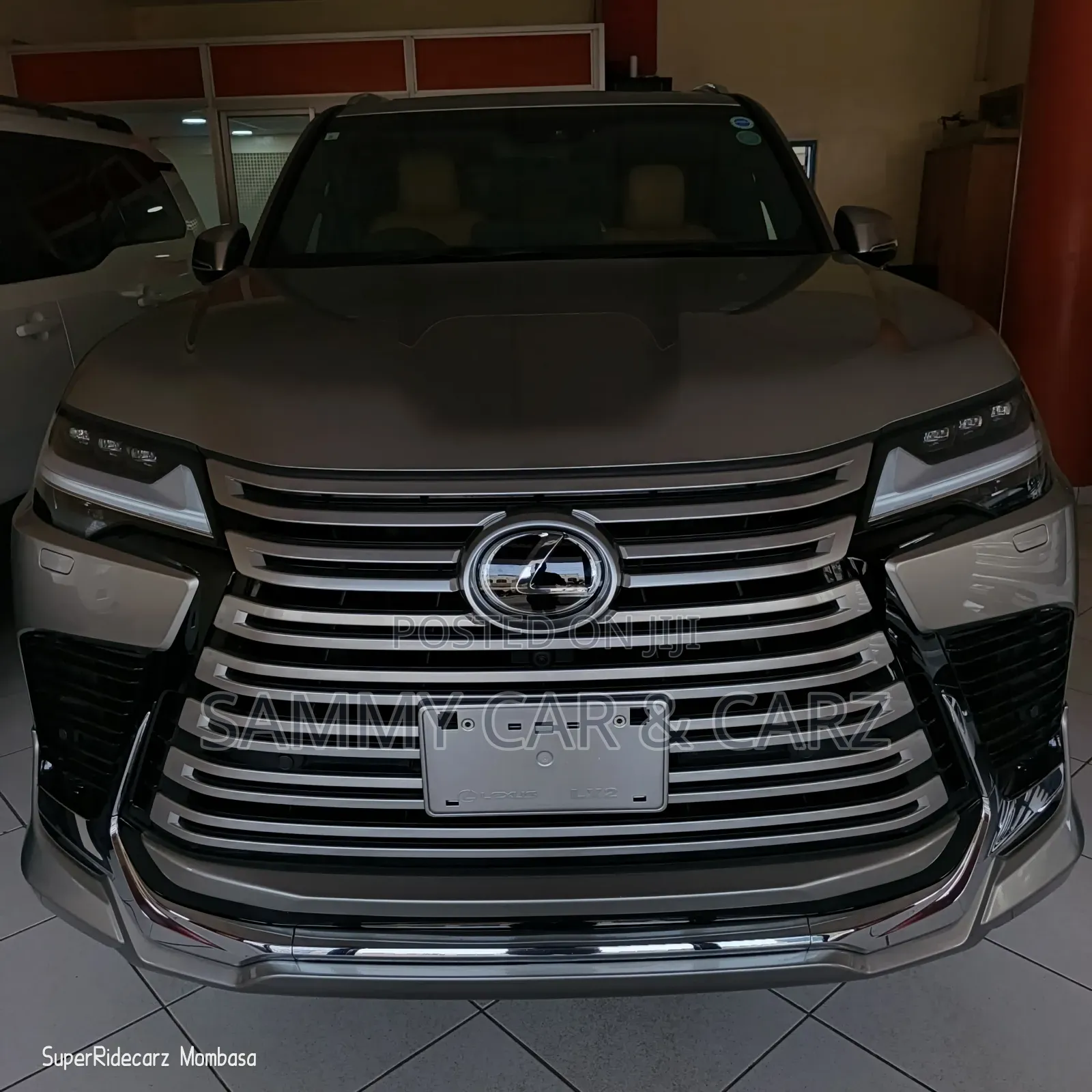 Lexus LX 2023 Gray