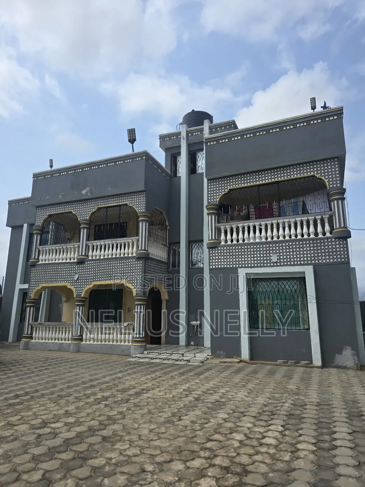 Mini Flat in Utange for sale