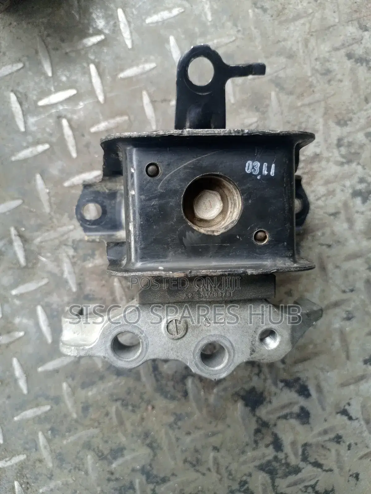 Engine Mounting Daihatsu Mira (2015)