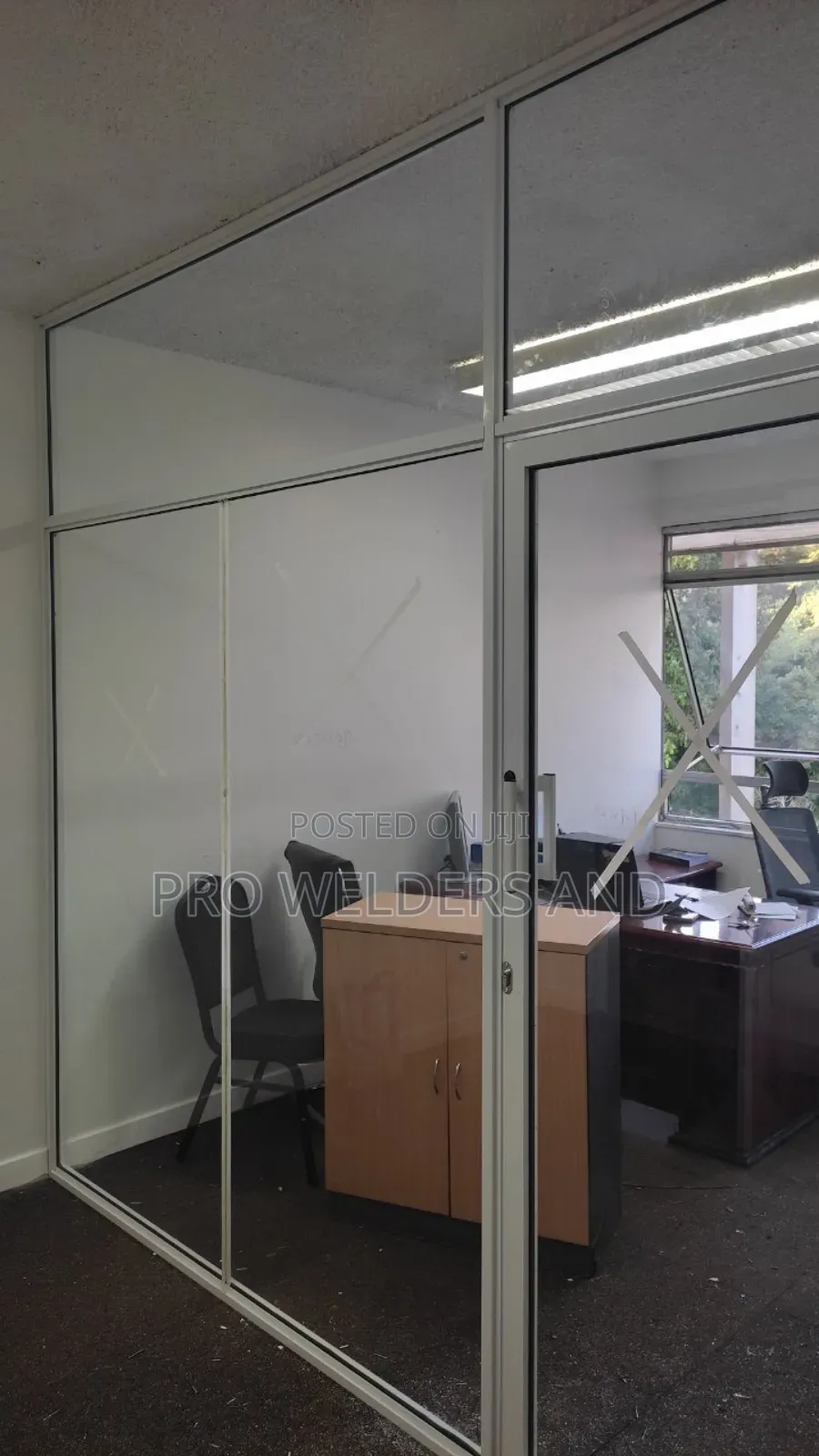 Aluminum Glass Partitions – Modern Office Upgrade"