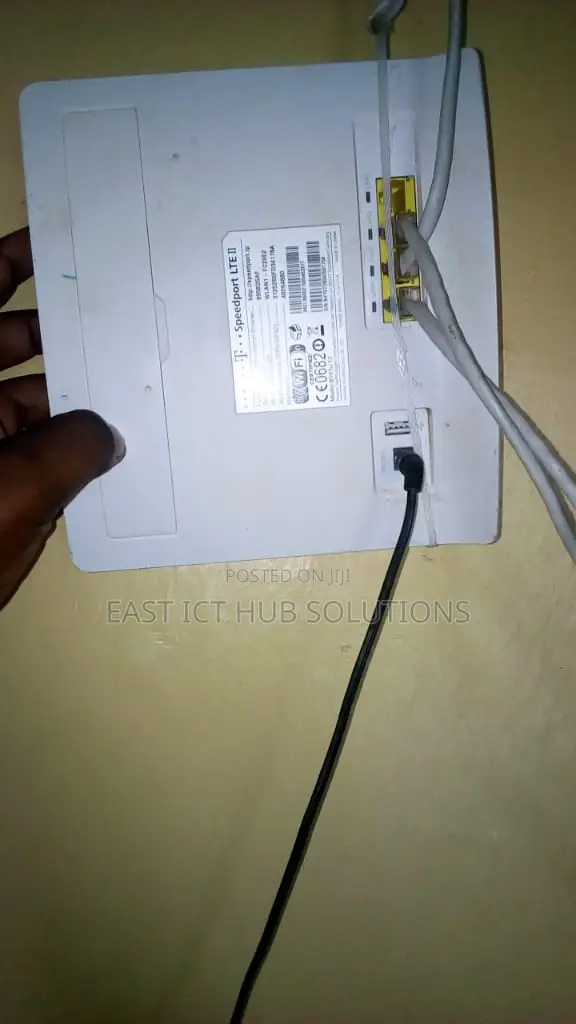 Huawei GSM Router 4G Open To All Simcards