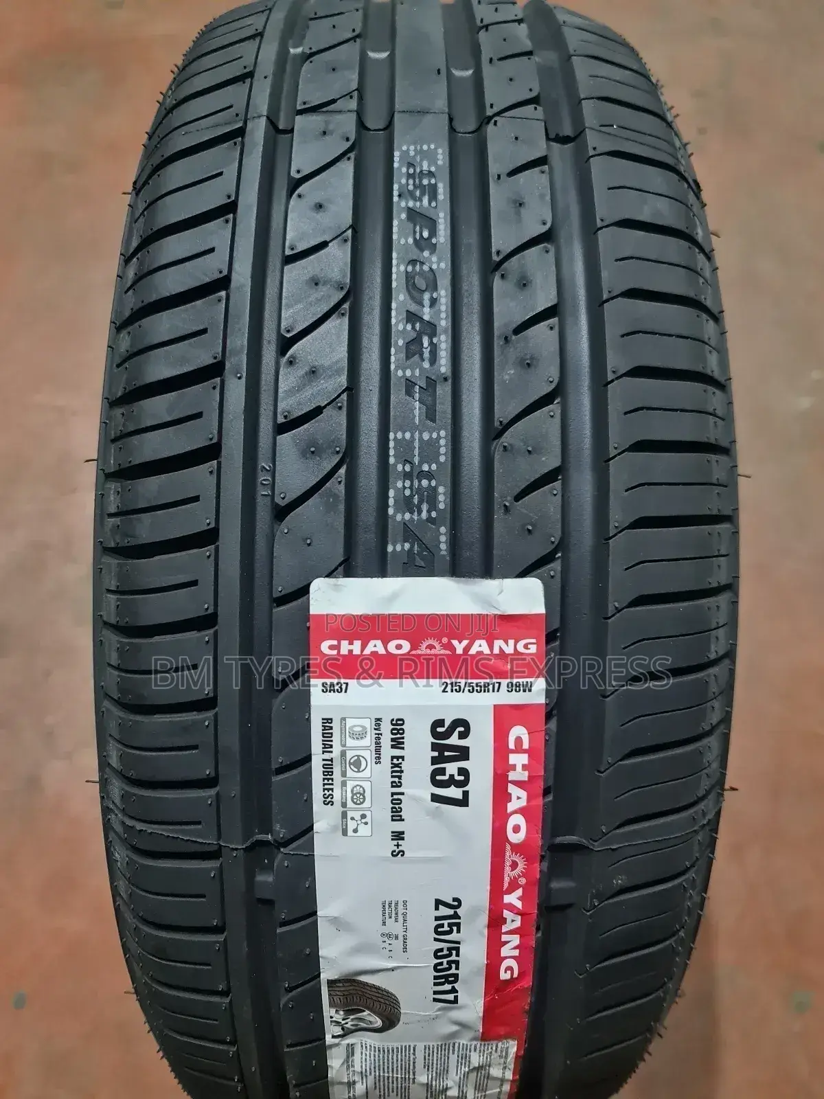 215 /55 R17 Chaoyang Tyres (Sa37) Sport.