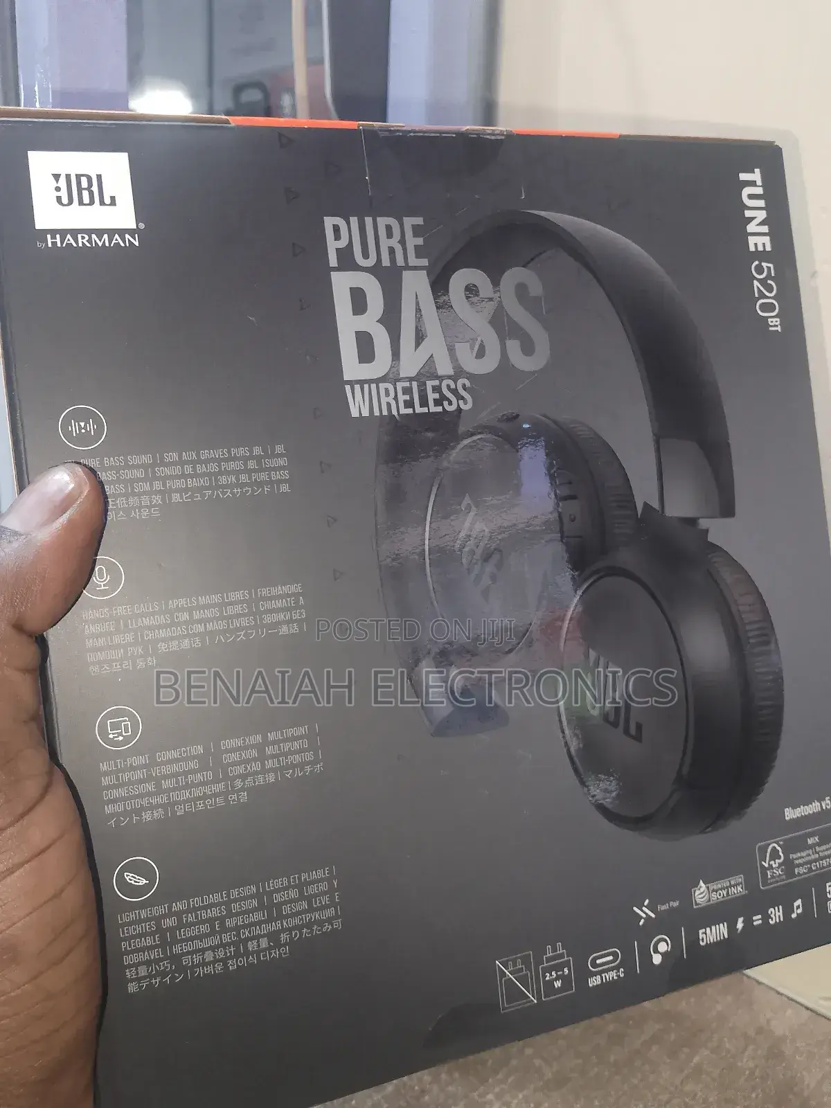 JBL Bass Headphones 520