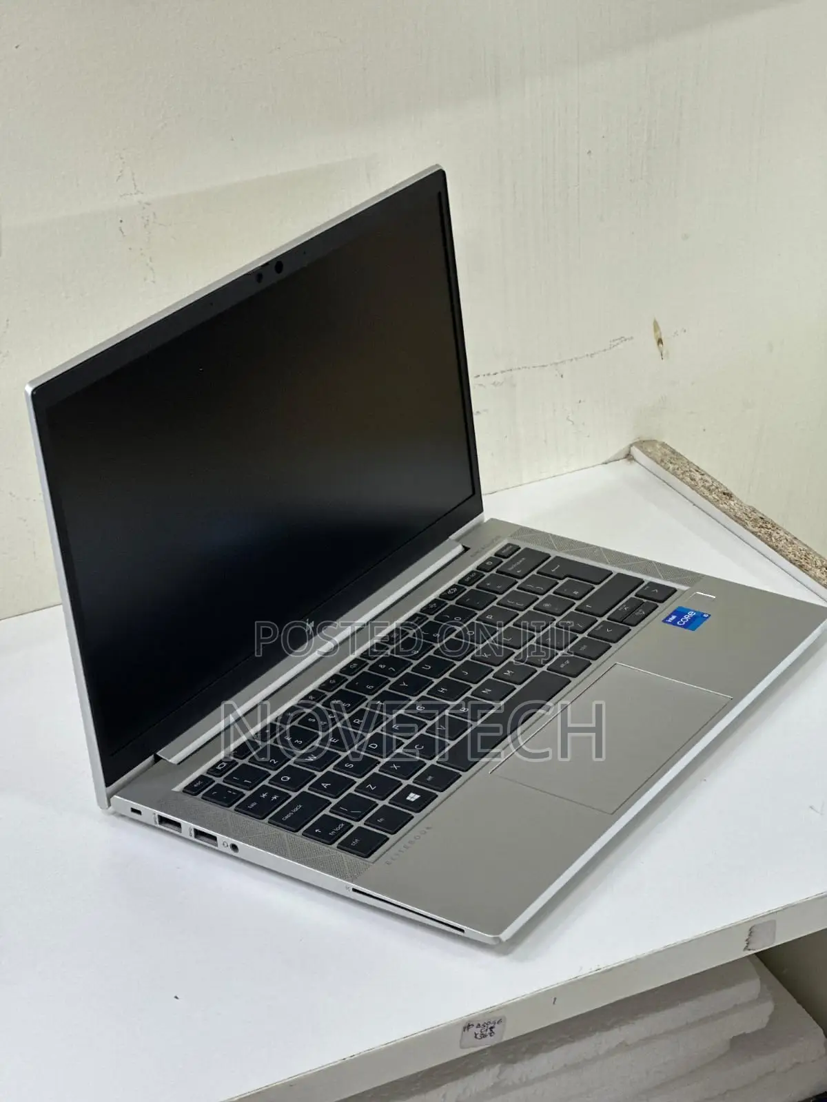 Laptop HP EliteBook 830 G8 8GB Intel Core I5 SSD 256GB